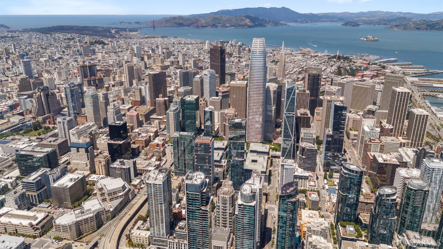 333 1st Street # N1404