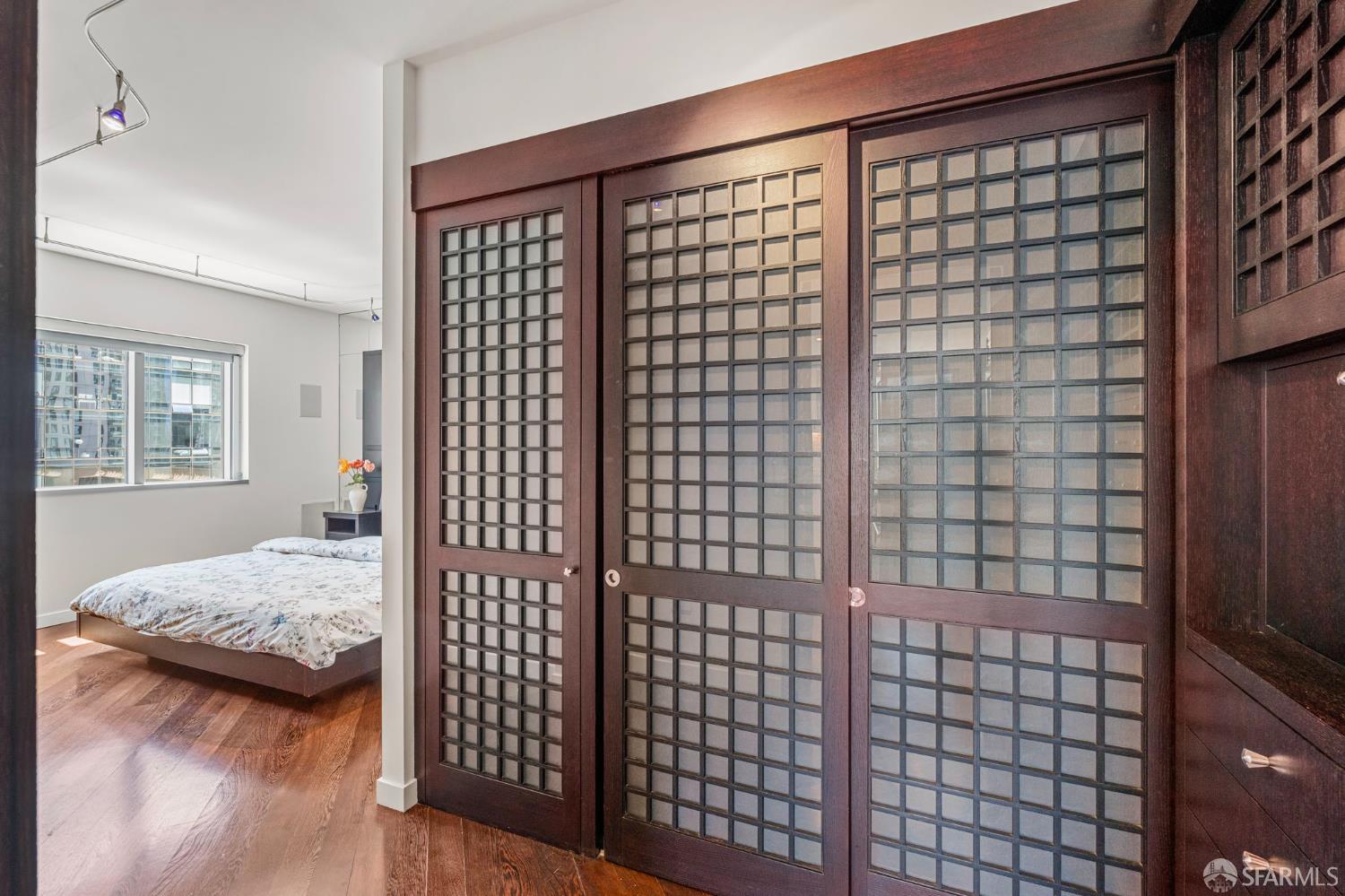 333 1st Street # N1404