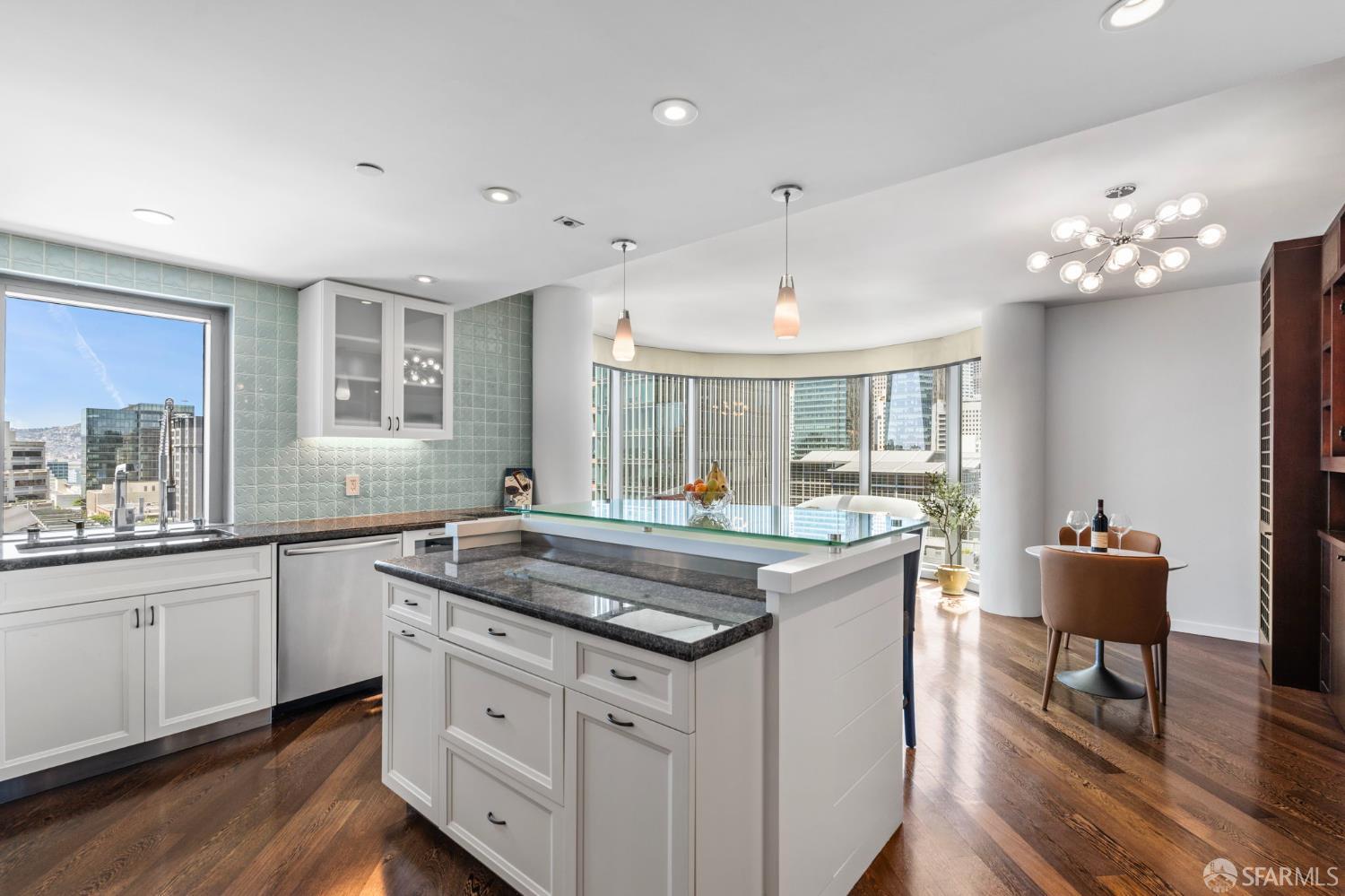 333 1st Street # N1404