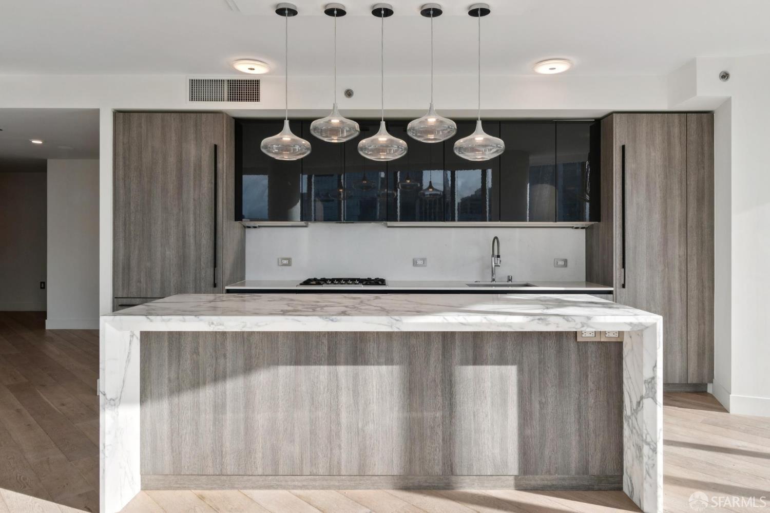 201 Folsom Street # 35A