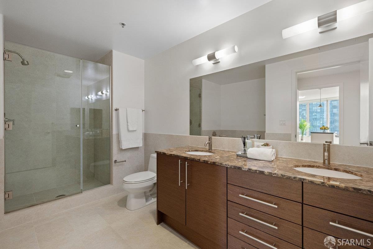 301 Main Street # 24F