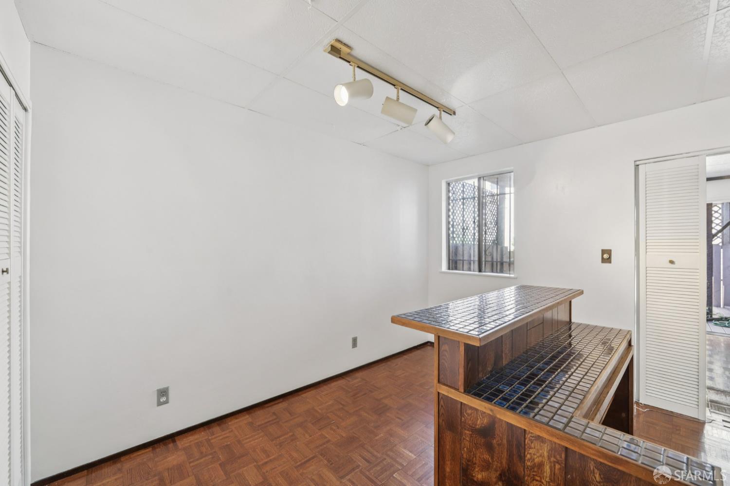 44 Lynch Street, San Francisco