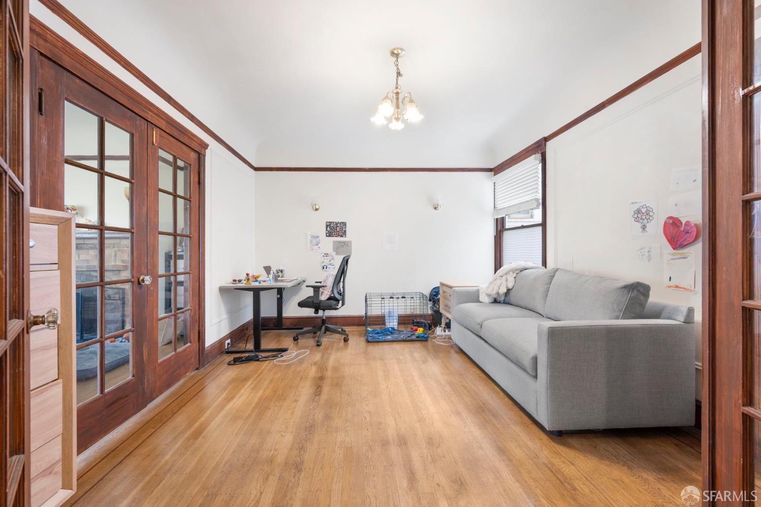 1523-1525 10th Avenue