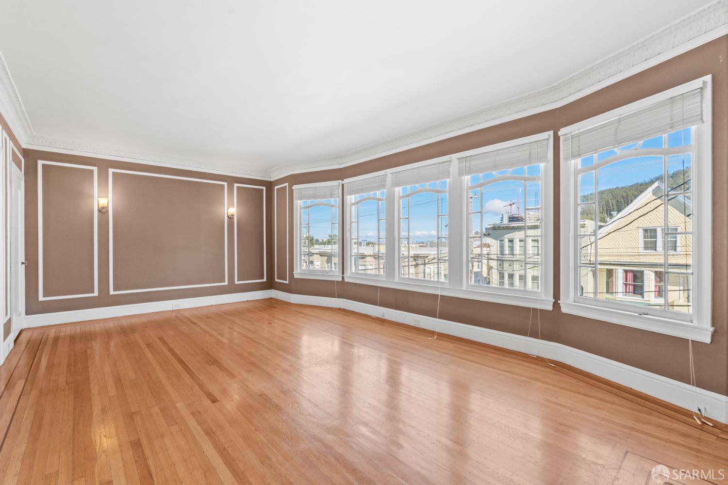 1523-1525 10th Avenue