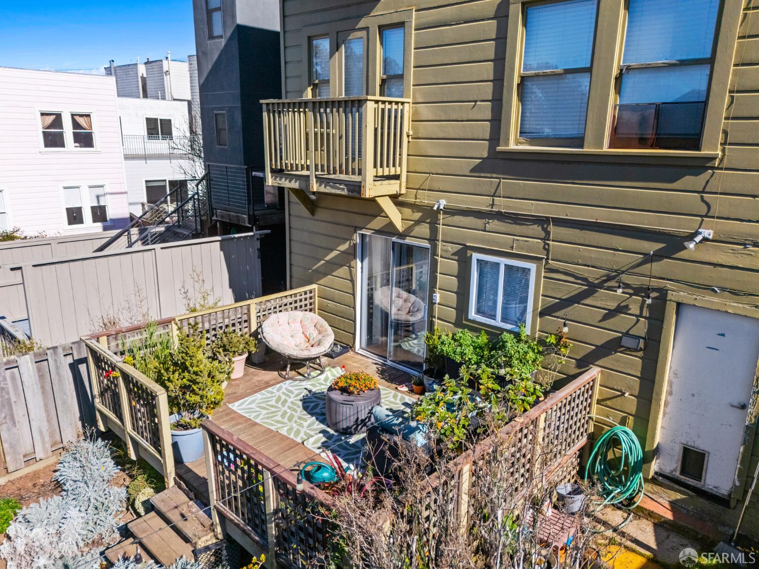 1523-1525 10th Avenue