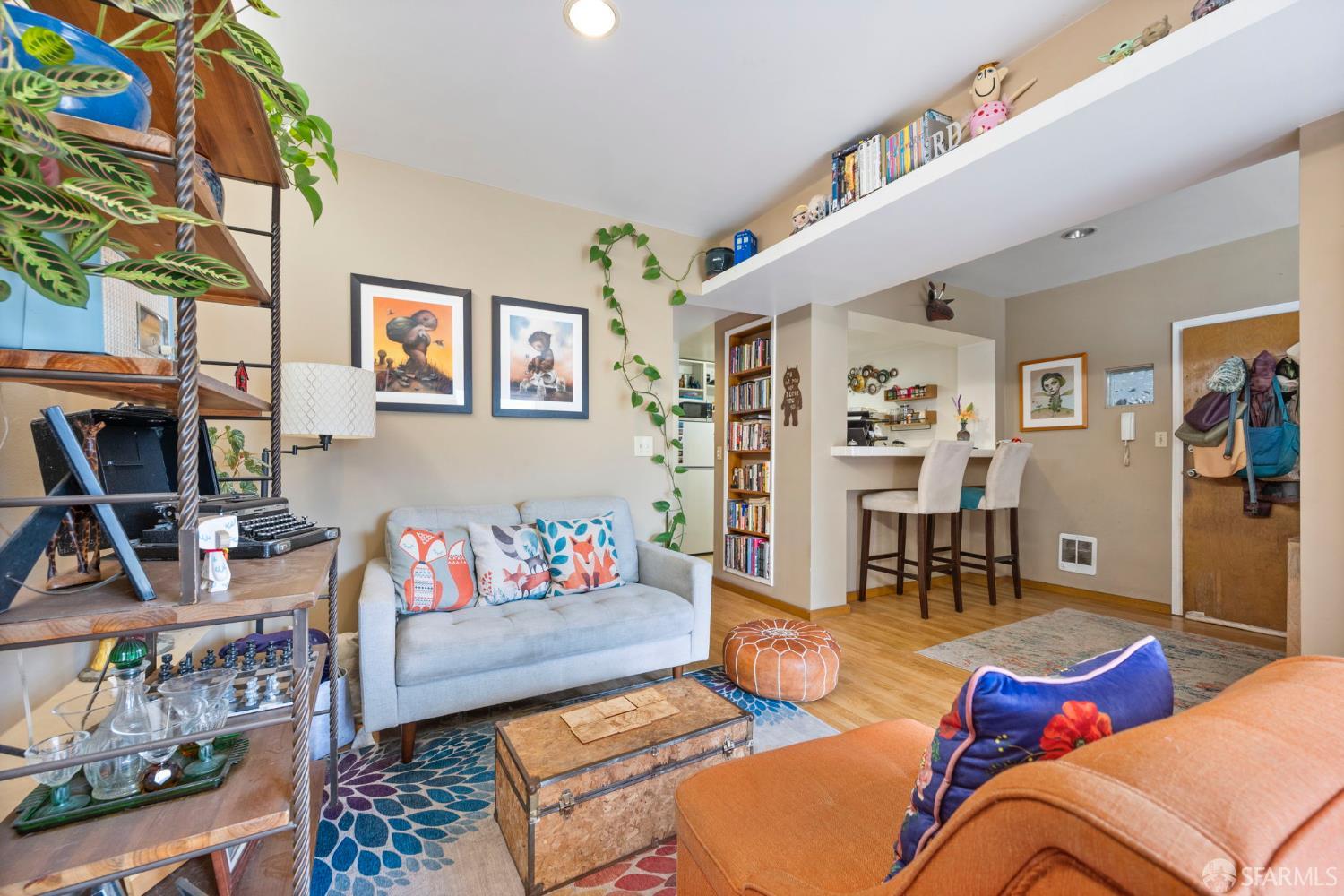 1523-1525 10th Avenue