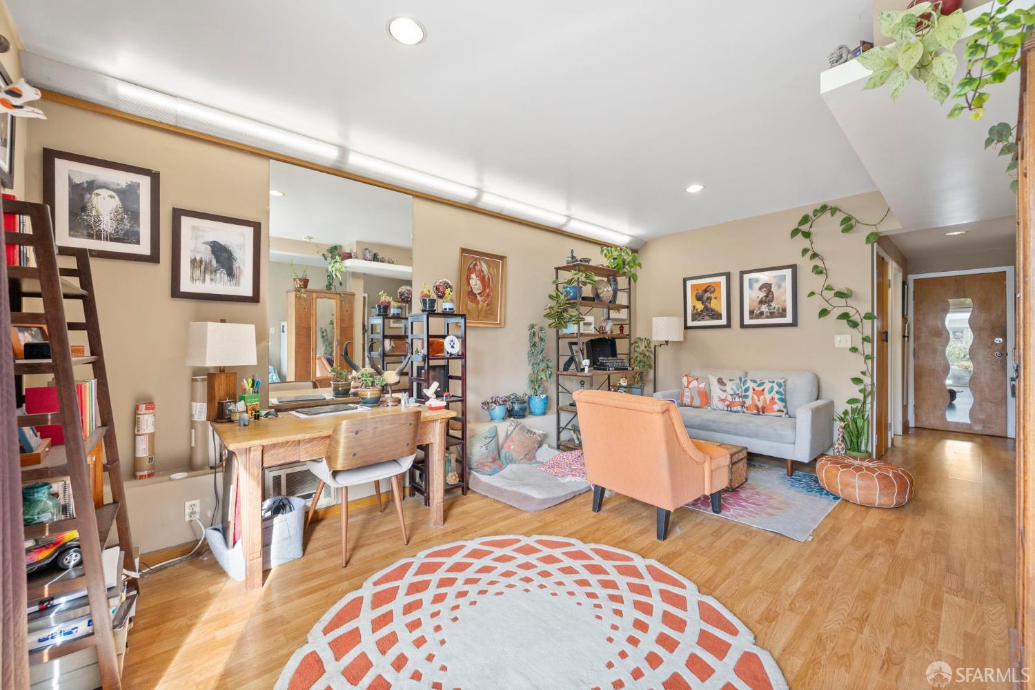 1523-1525 10th Avenue