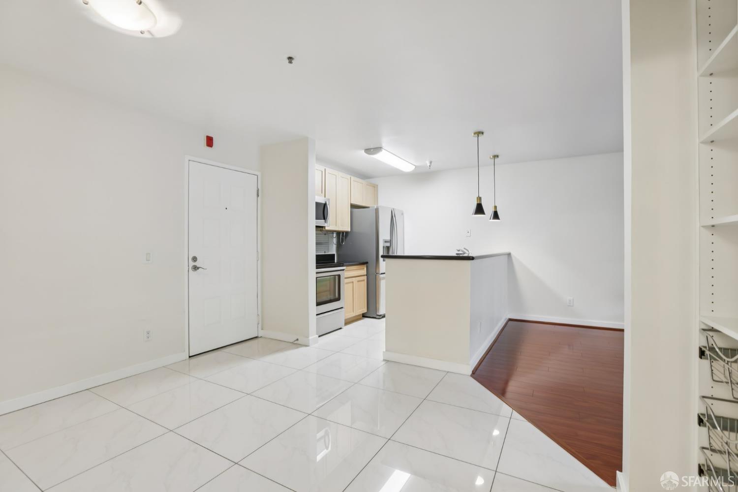 6400 Christie Avenue # 4122