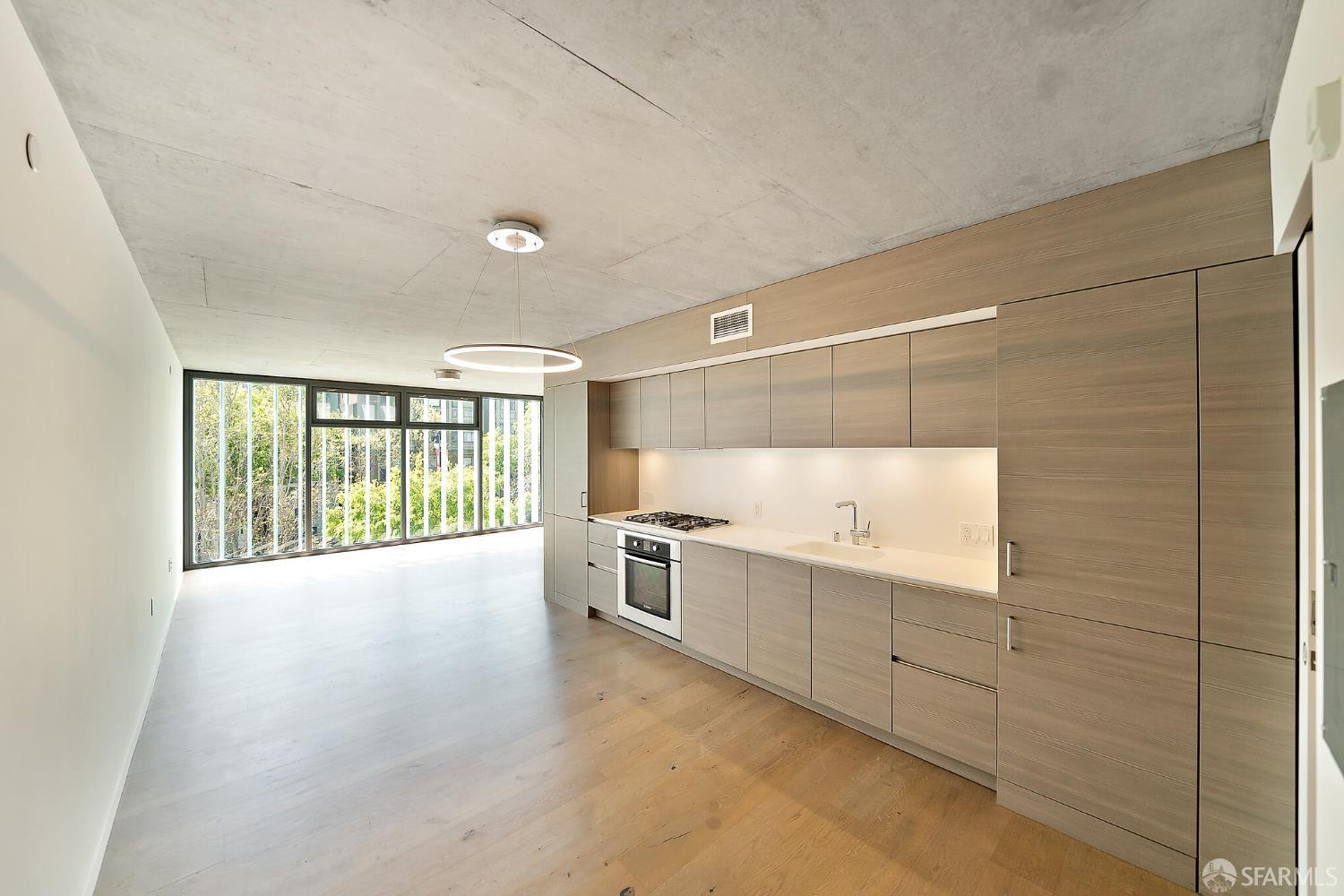 8 Octavia Street # 505