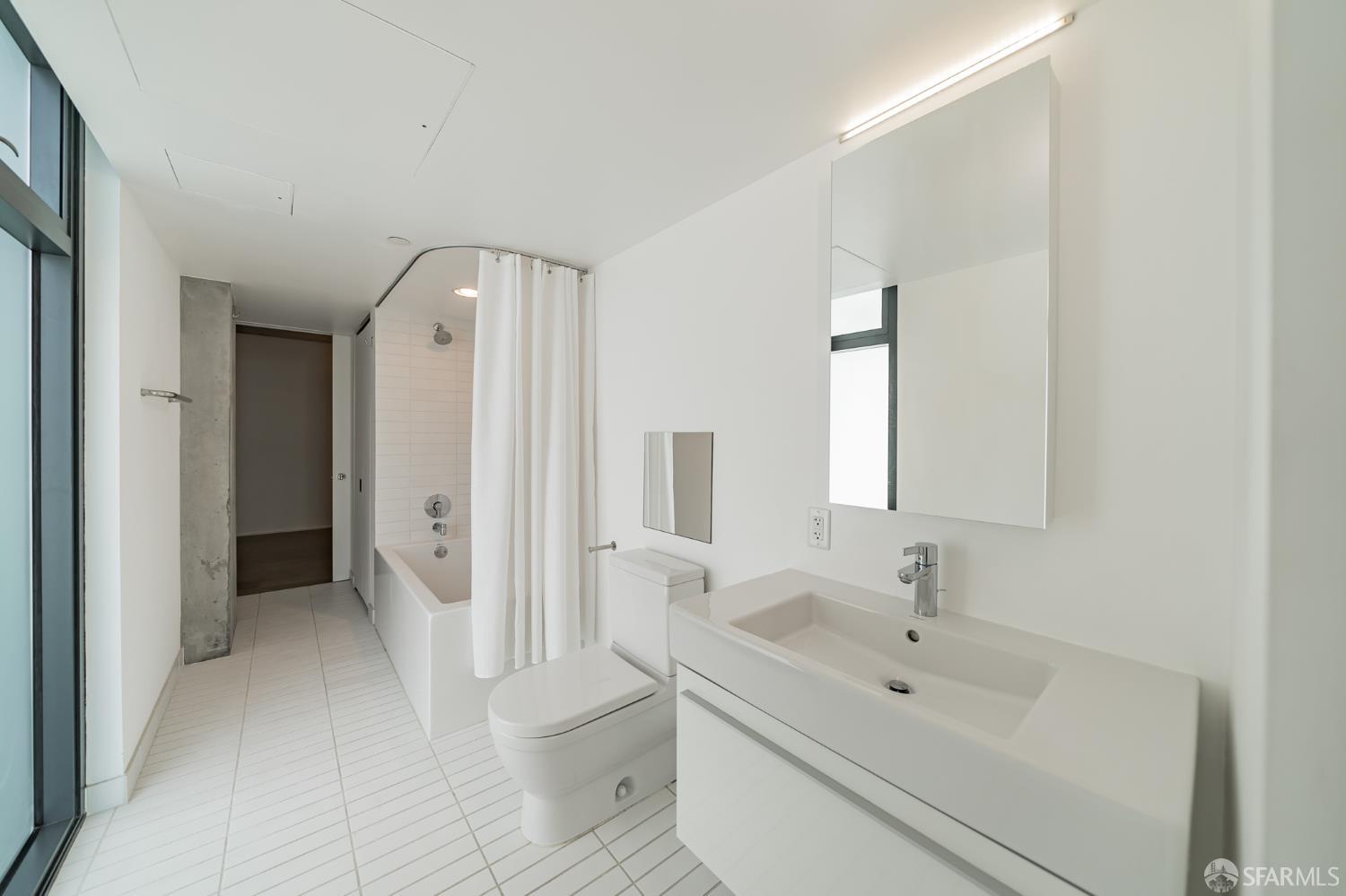 8 Octavia Street # 505