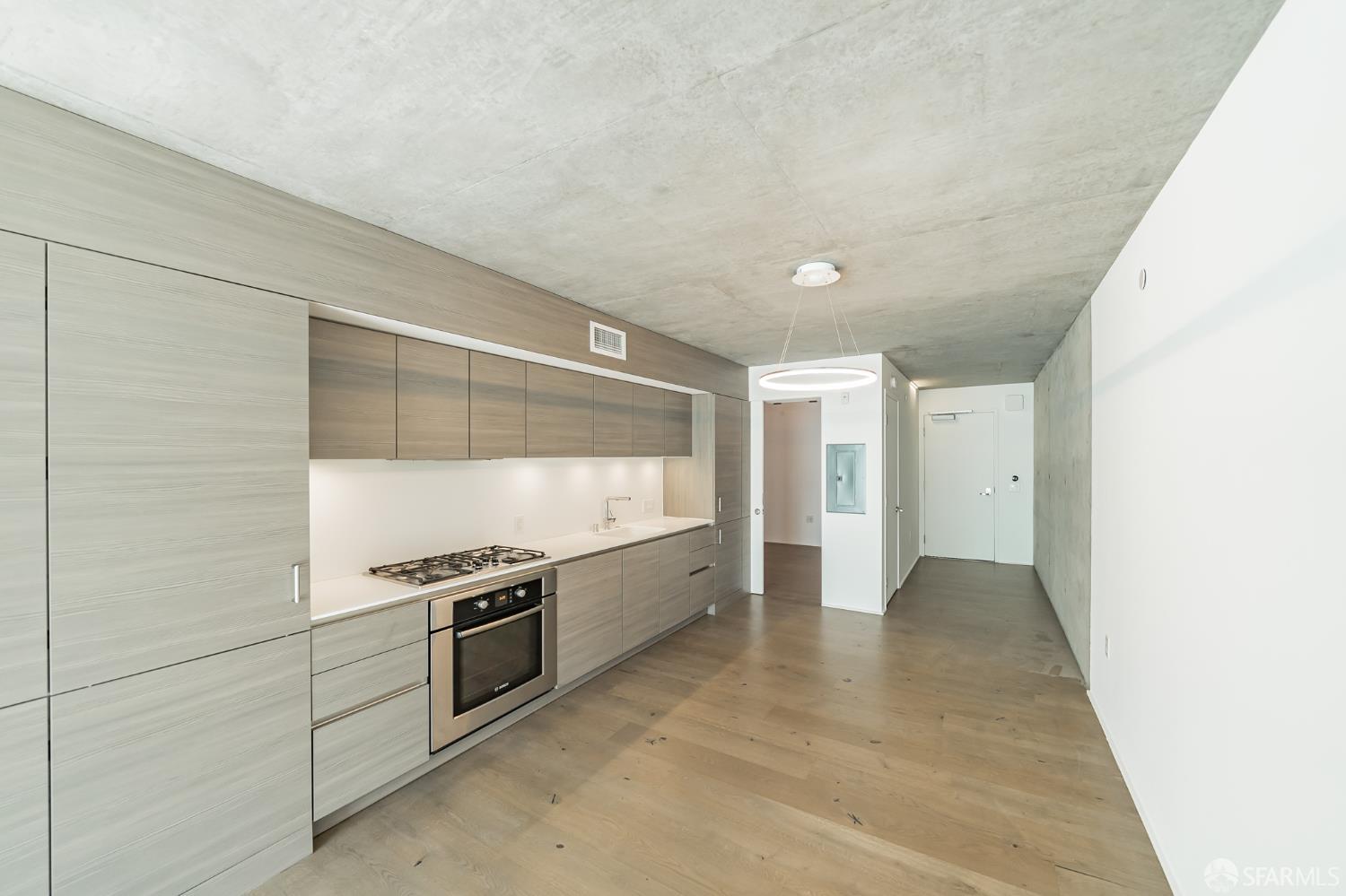 8 Octavia Street # 505