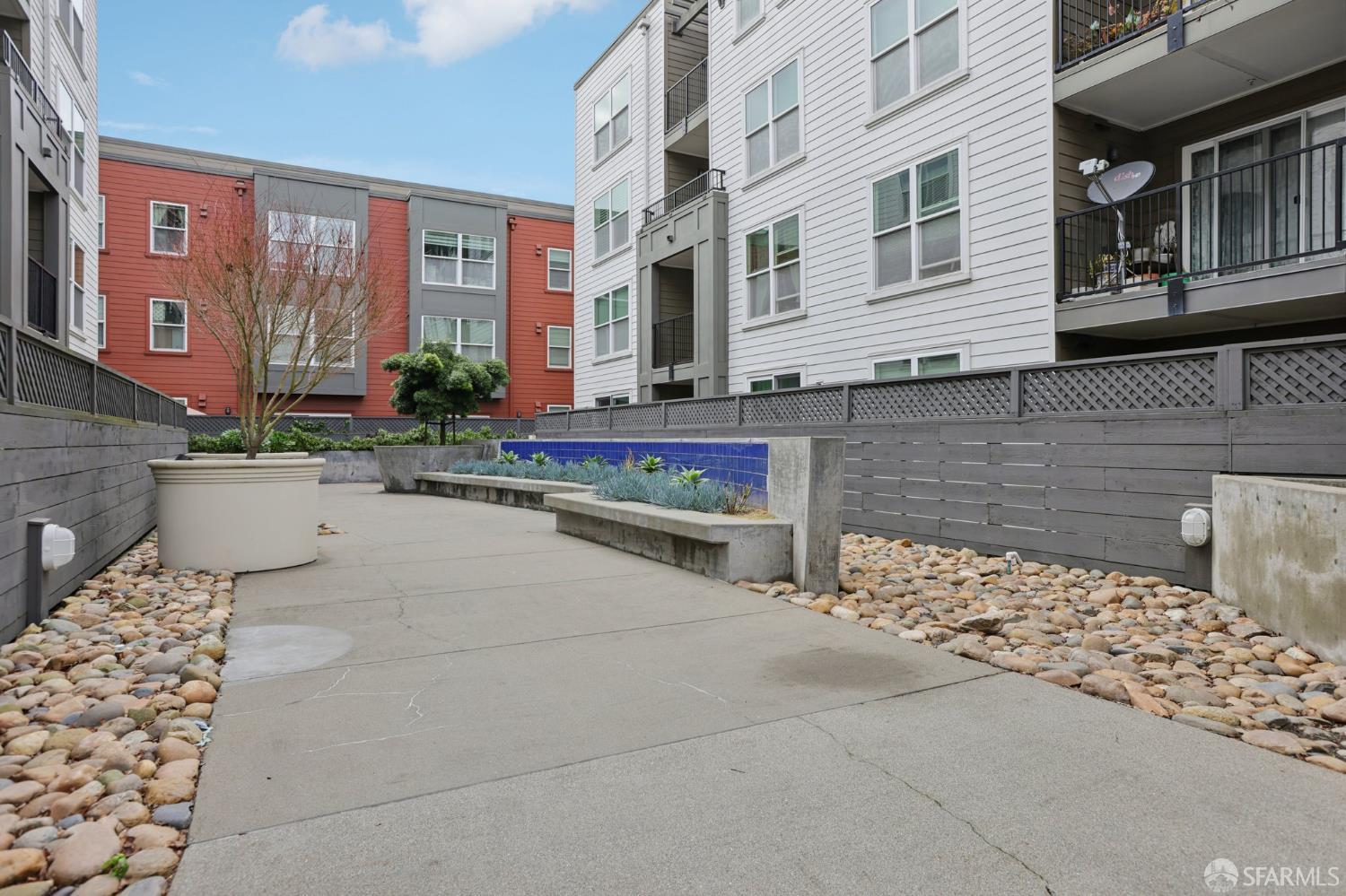 8300 Oceanview Terrace # 203