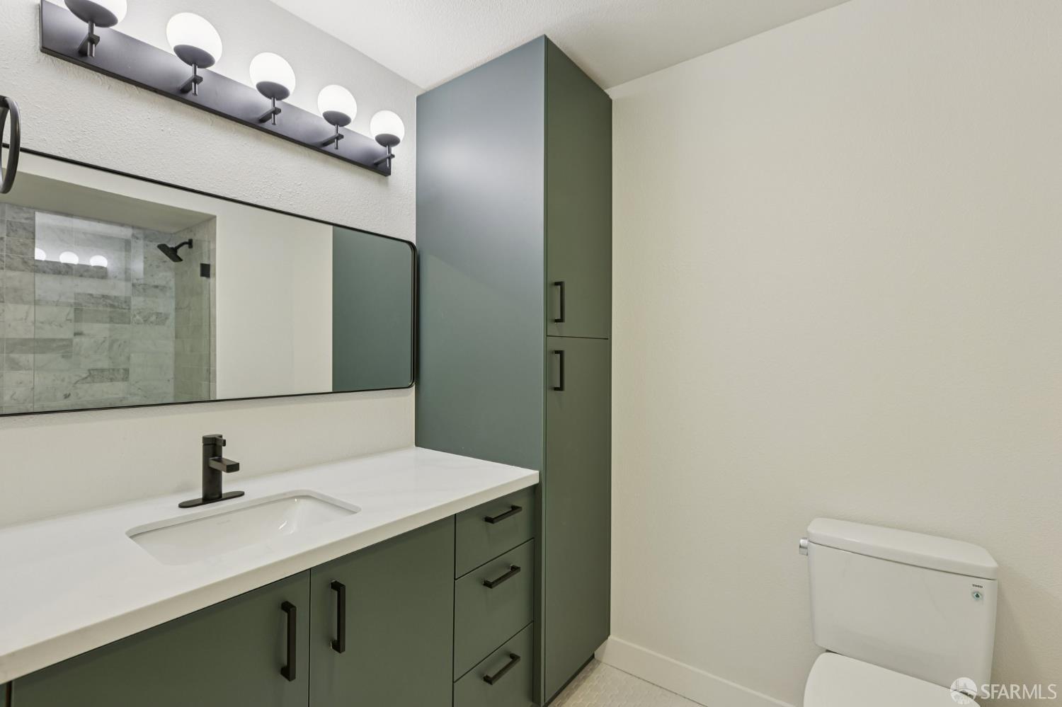 8300 Oceanview Terrace # 203