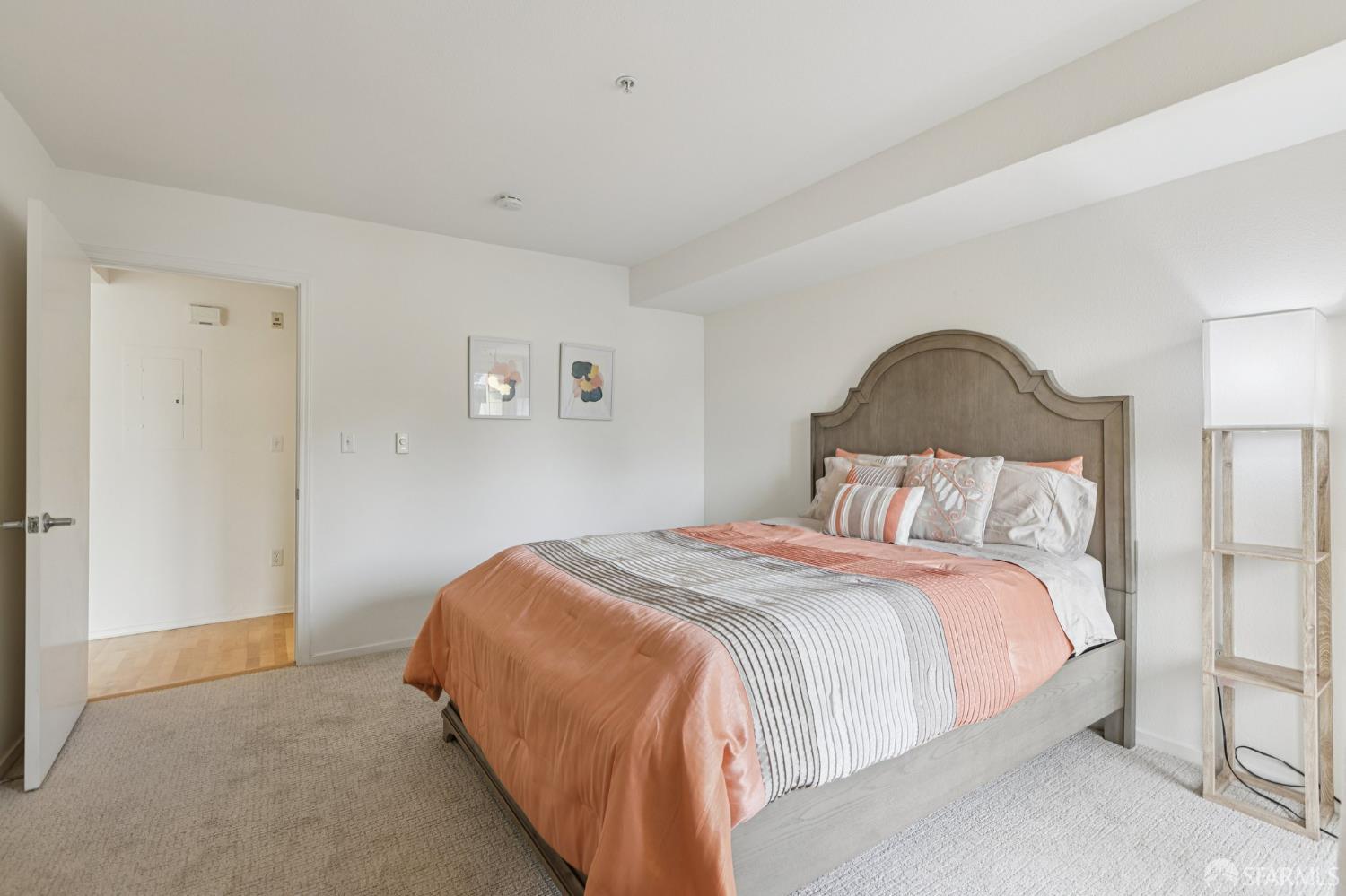 8300 Oceanview Terrace # 203