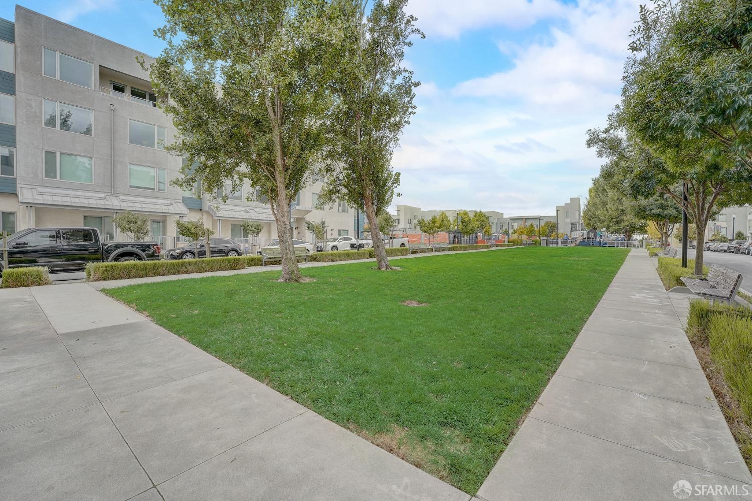 451 Donahue Street # 304