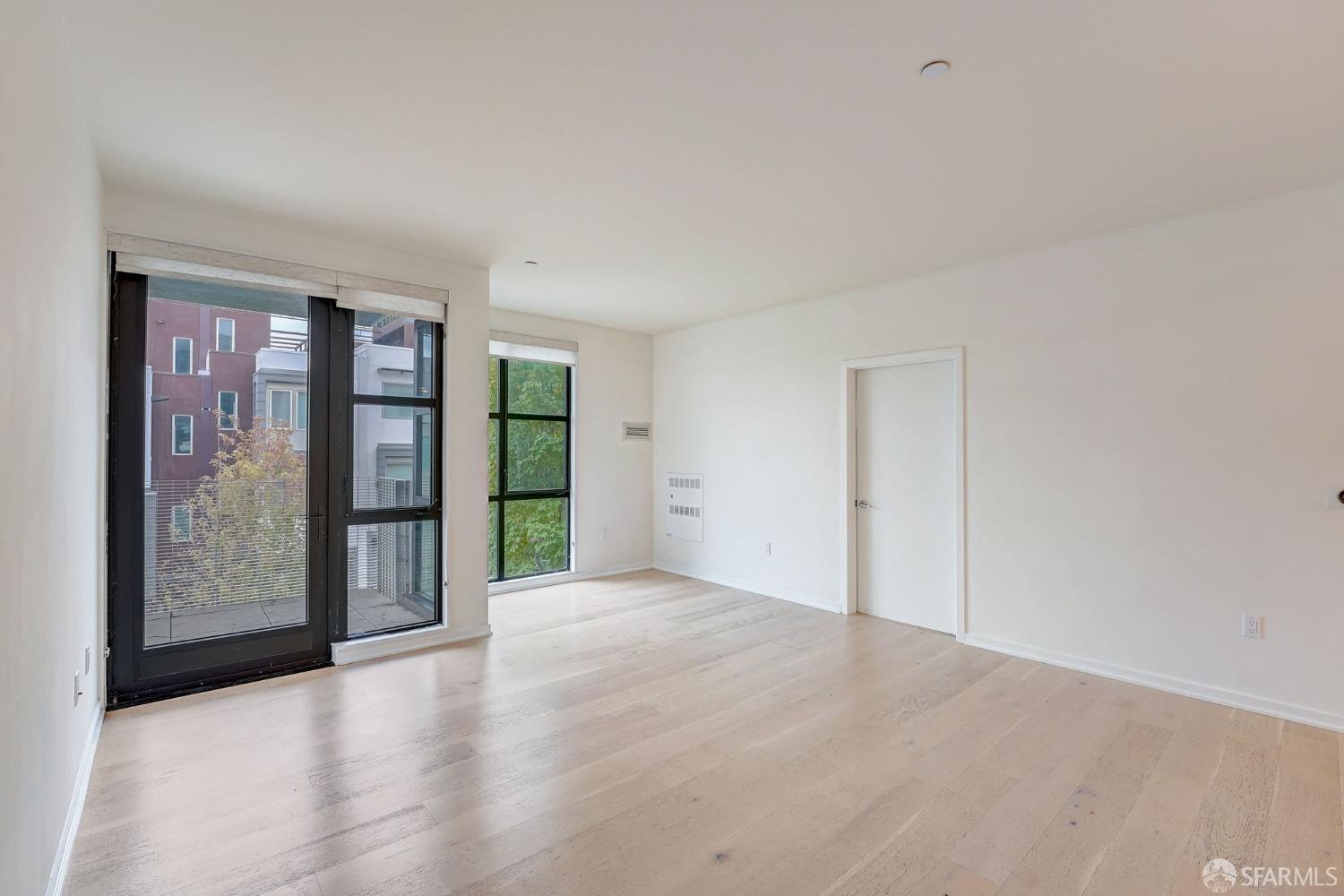 451 Donahue Street # 304