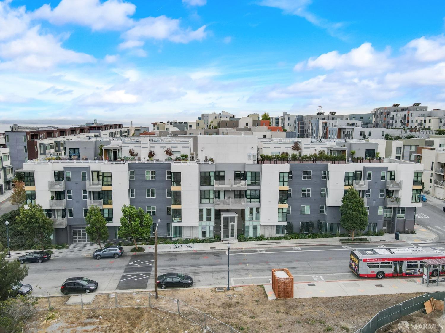 451 Donahue Street # 304