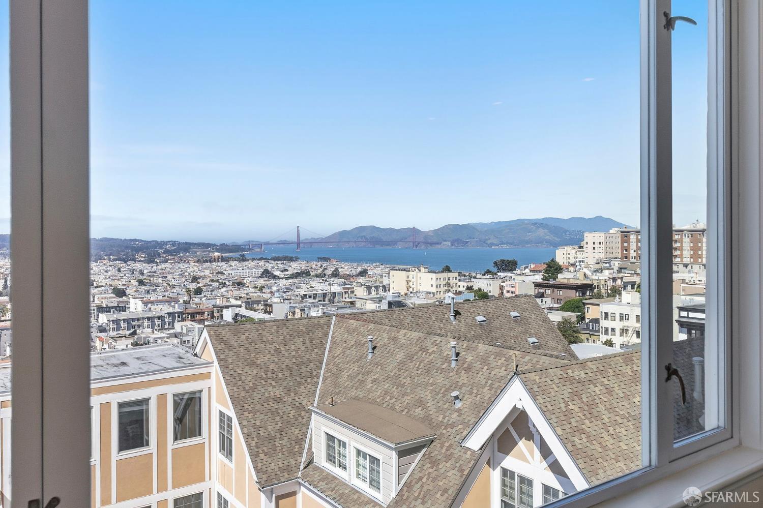 1101 Green Street # 601