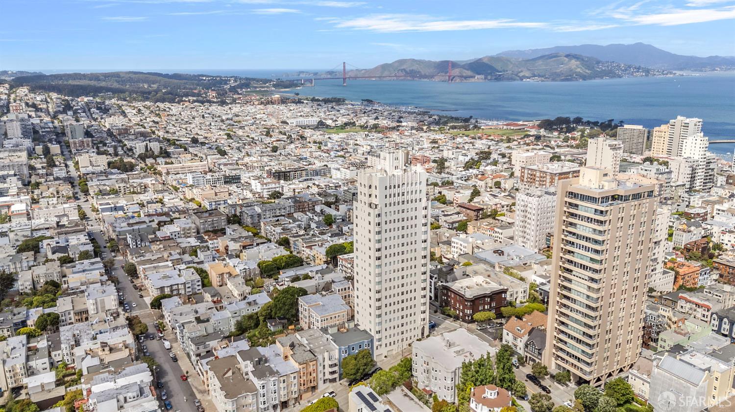 1101 Green Street # 601