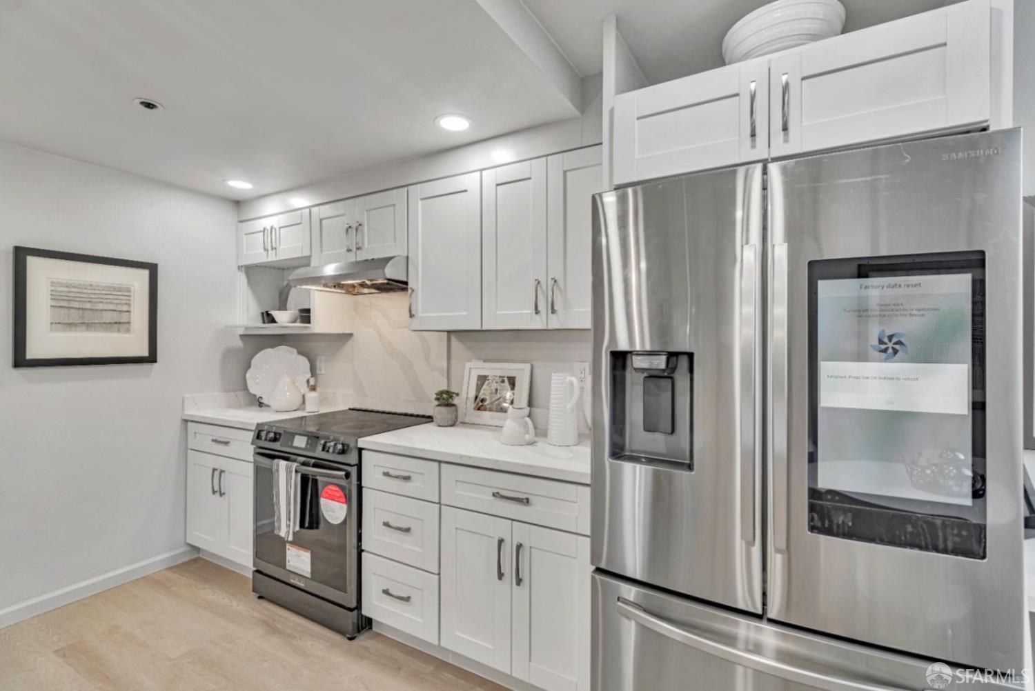 767 Loma Verde Avenue # A