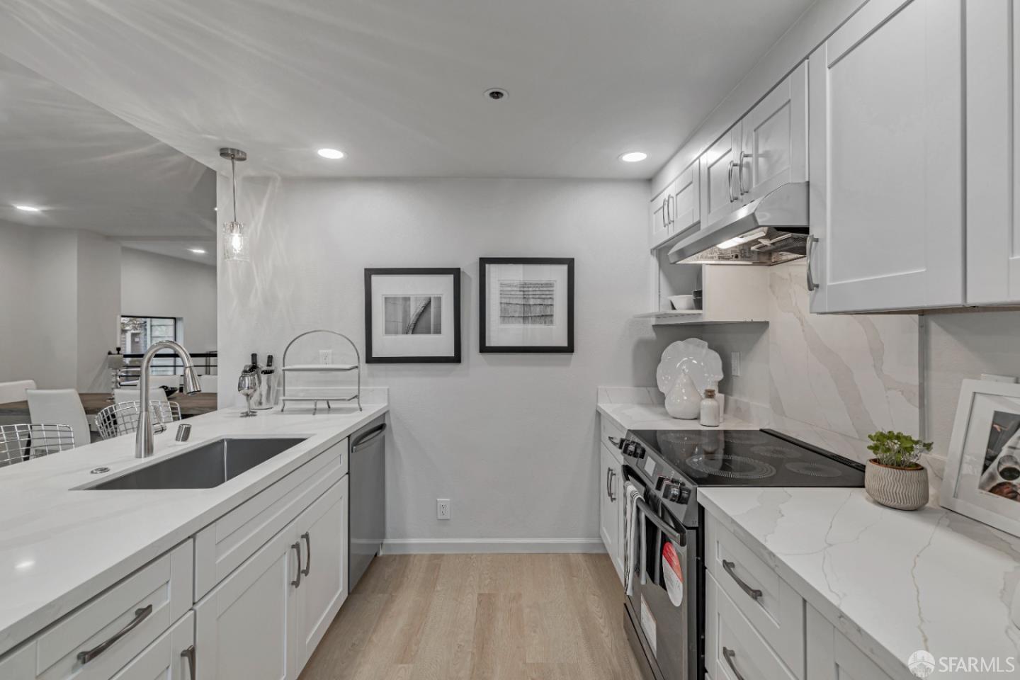 767 Loma Verde Avenue # A