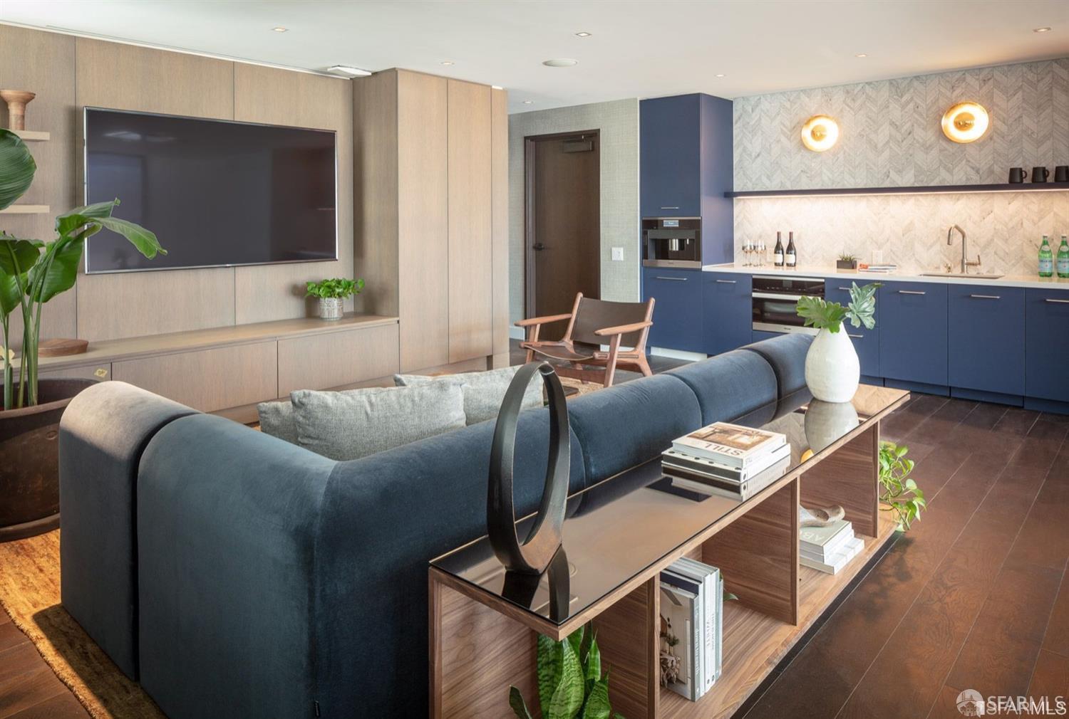 280 Spear Street # 4C