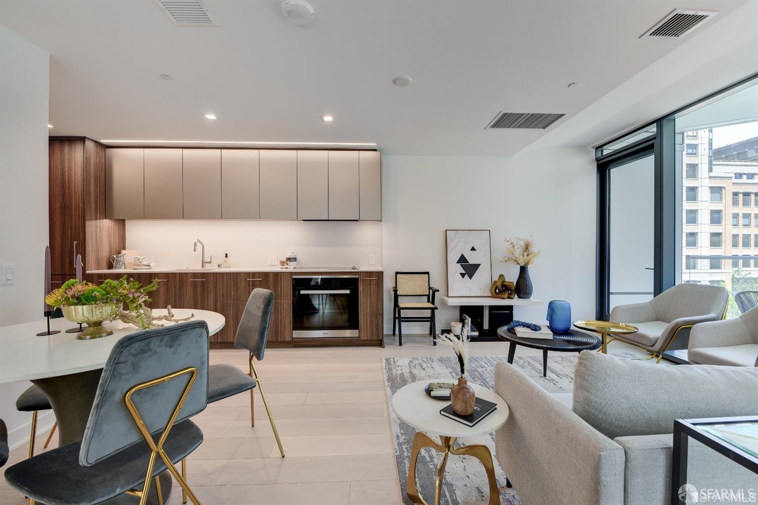 280 Spear Street # 4C