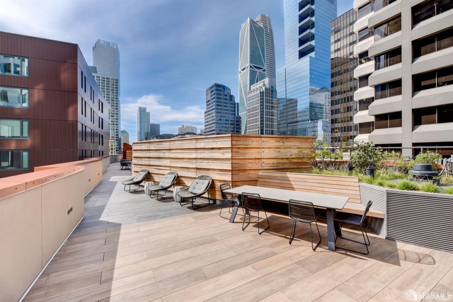 280 Spear Street # 4C