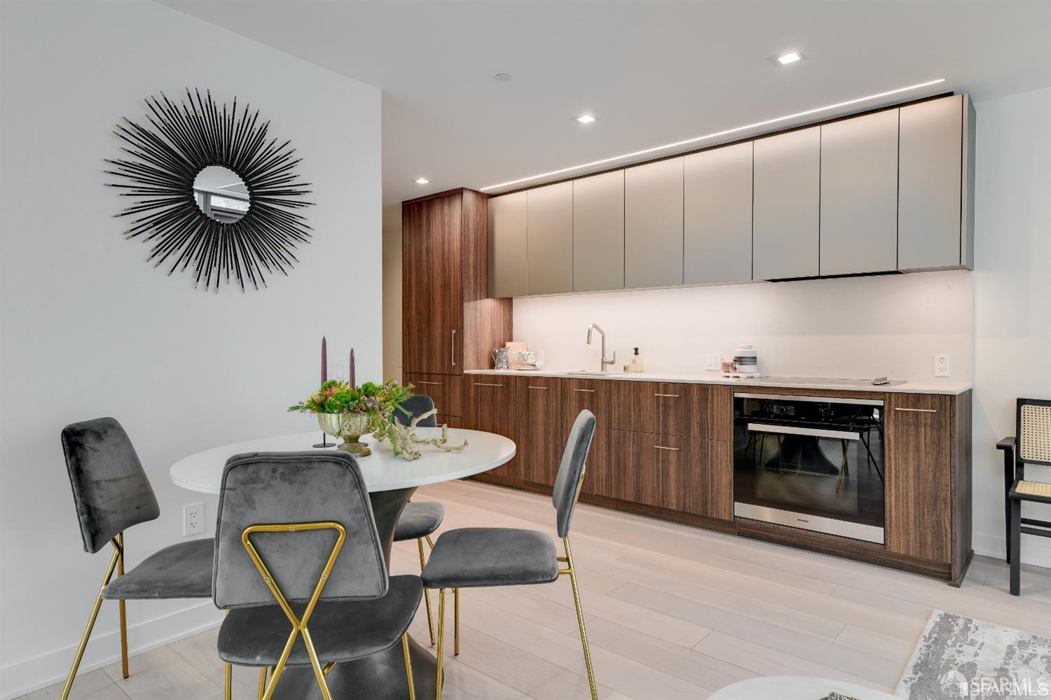 280 Spear Street # 4C