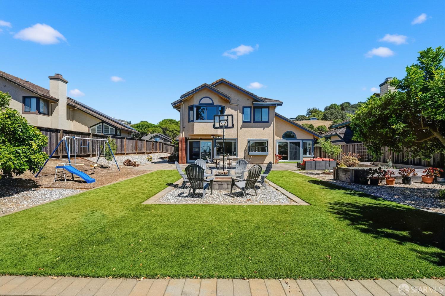 1299 Turquoise Drive