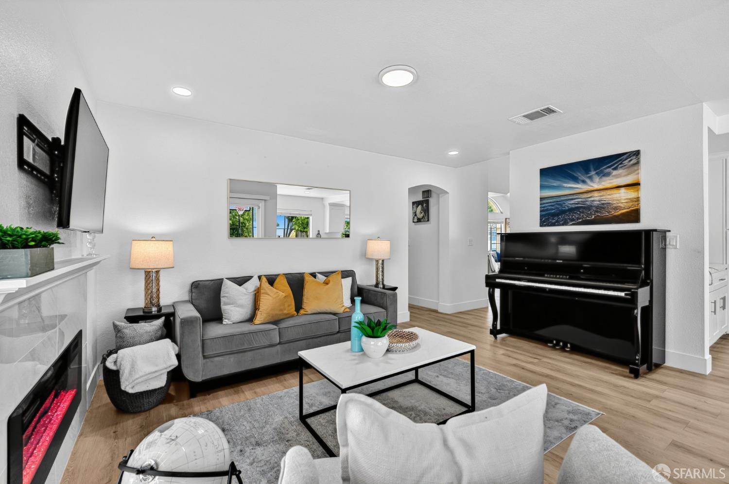1299 Turquoise Drive