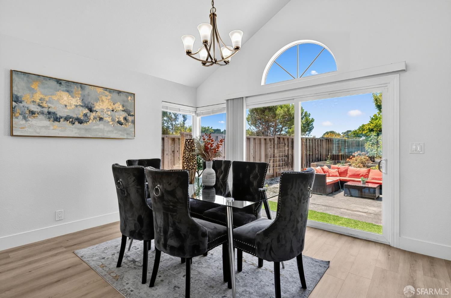 1299 Turquoise Drive