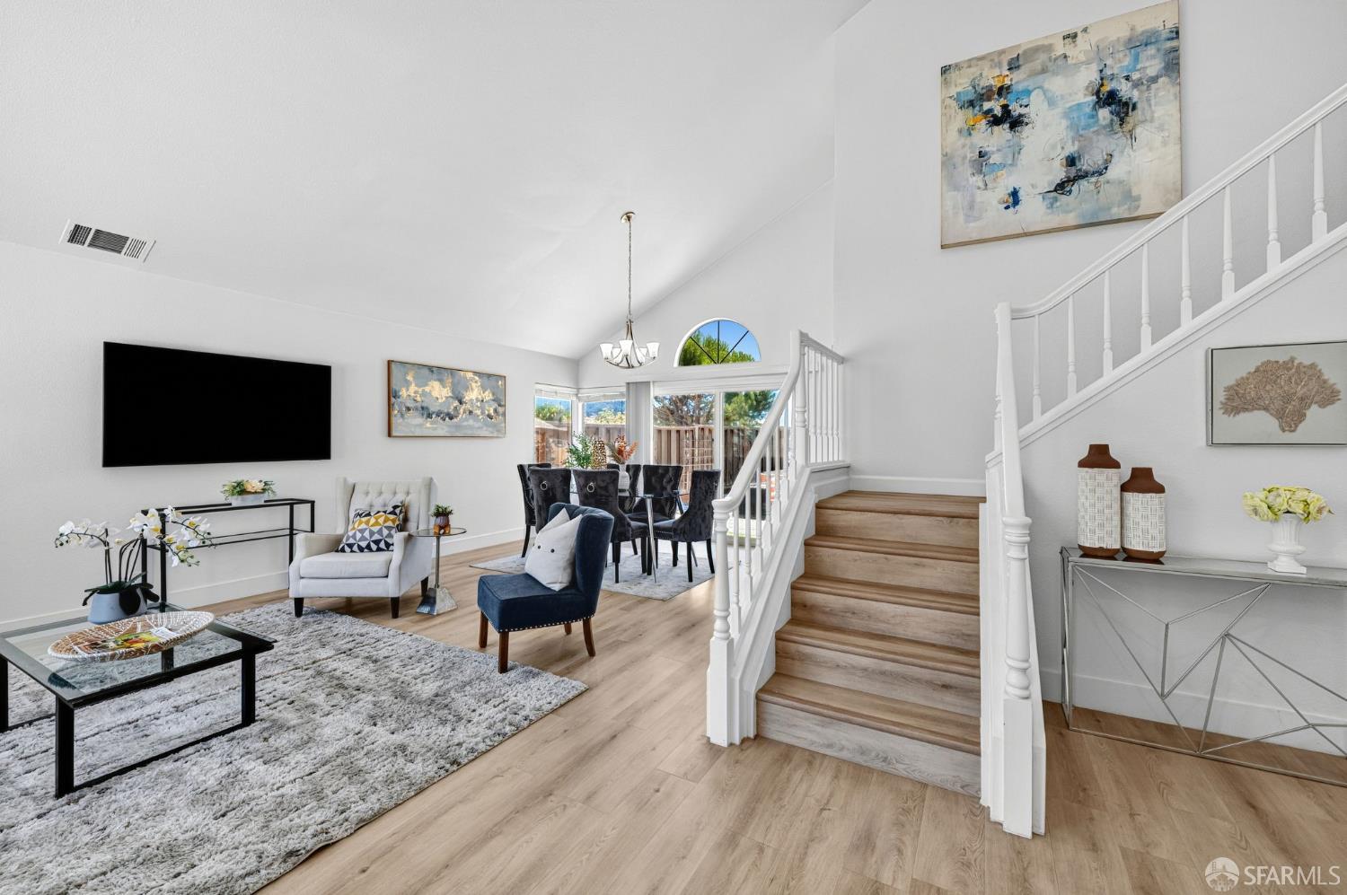 1299 Turquoise Drive