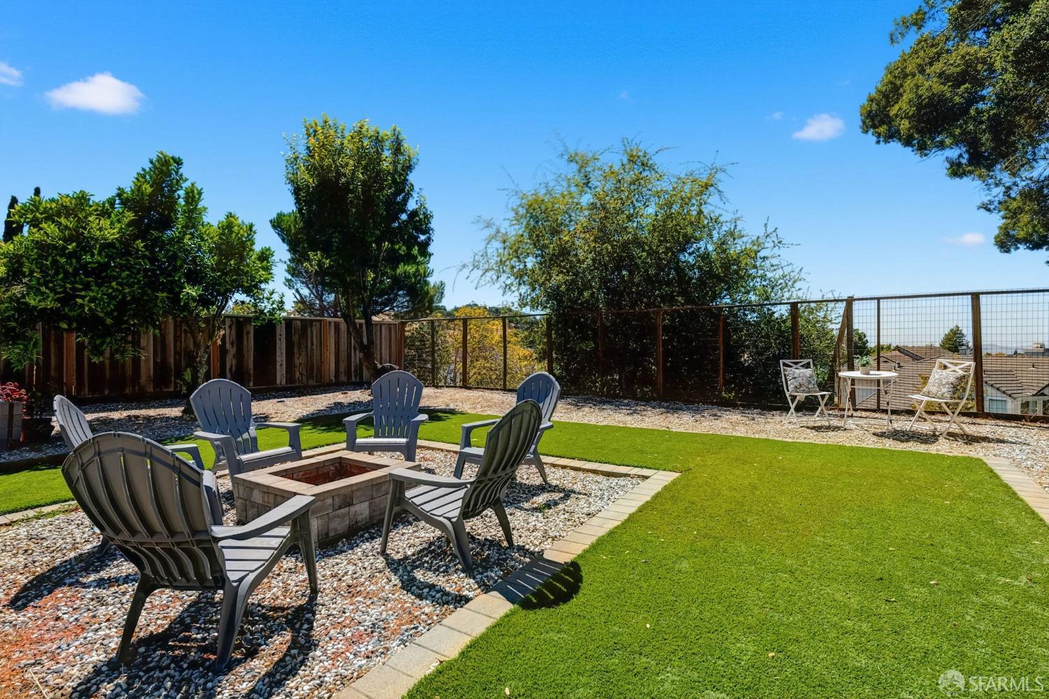 1299 Turquoise Drive