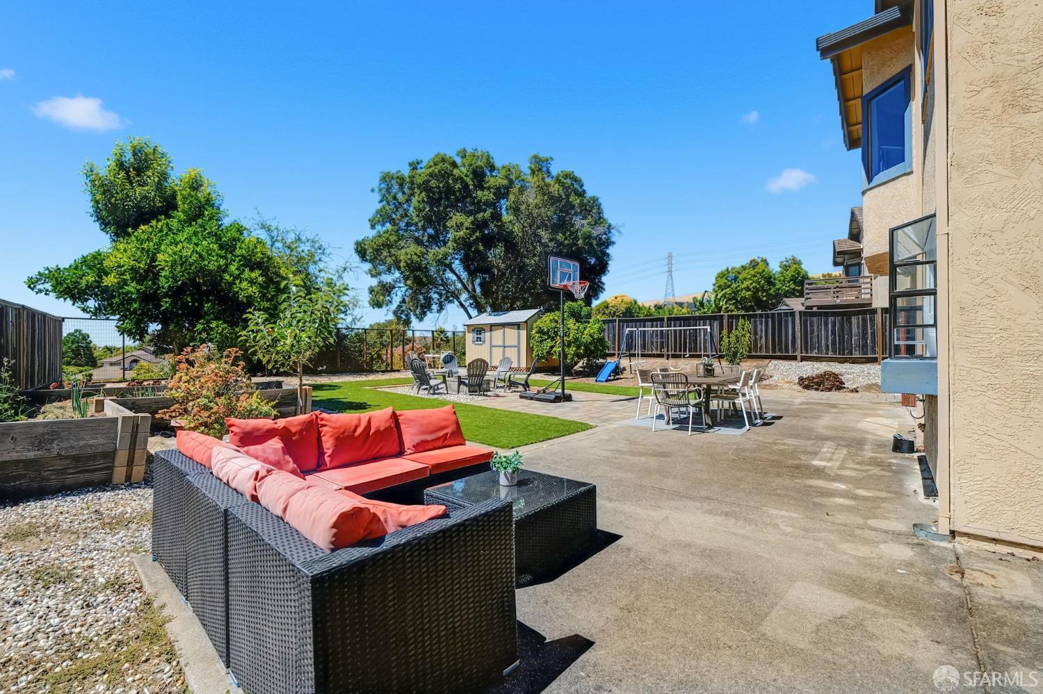 1299 Turquoise Drive