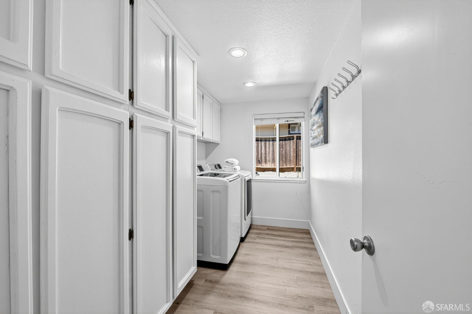 1299 Turquoise Drive