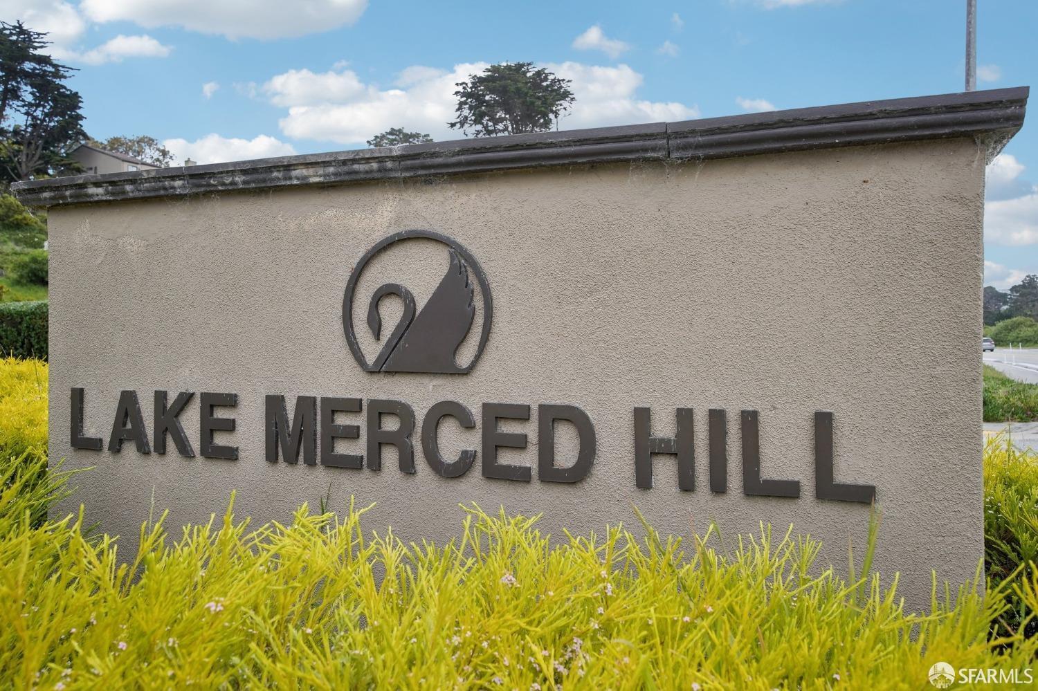 239 N Lake Merced Hills