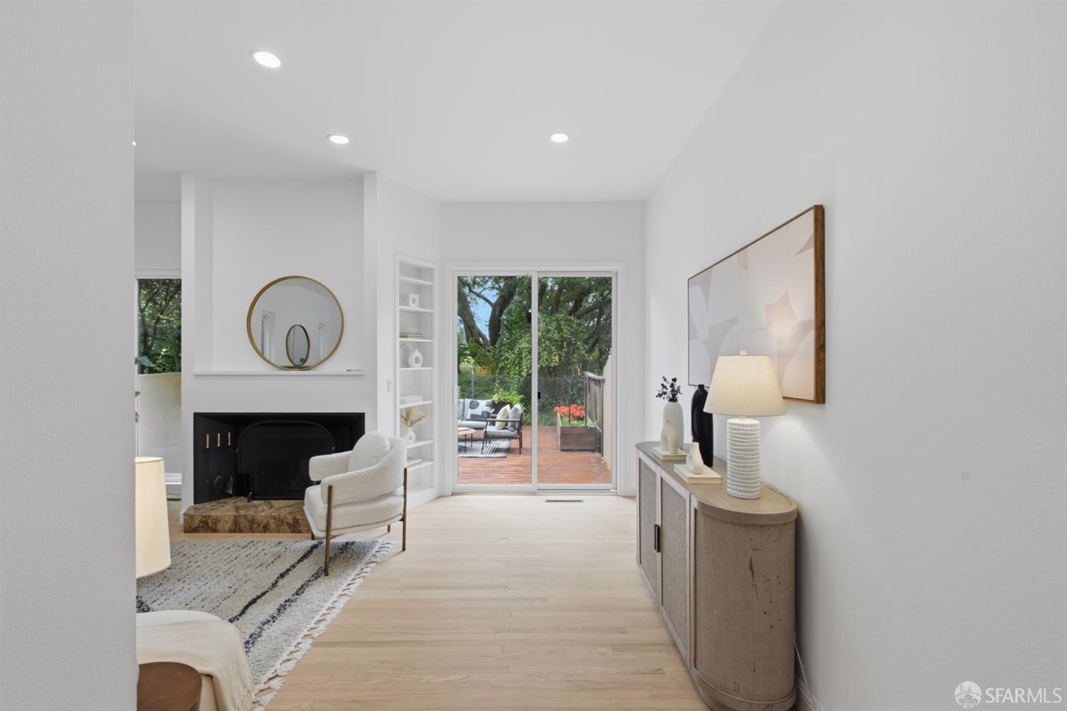 239 N Lake Merced Hills