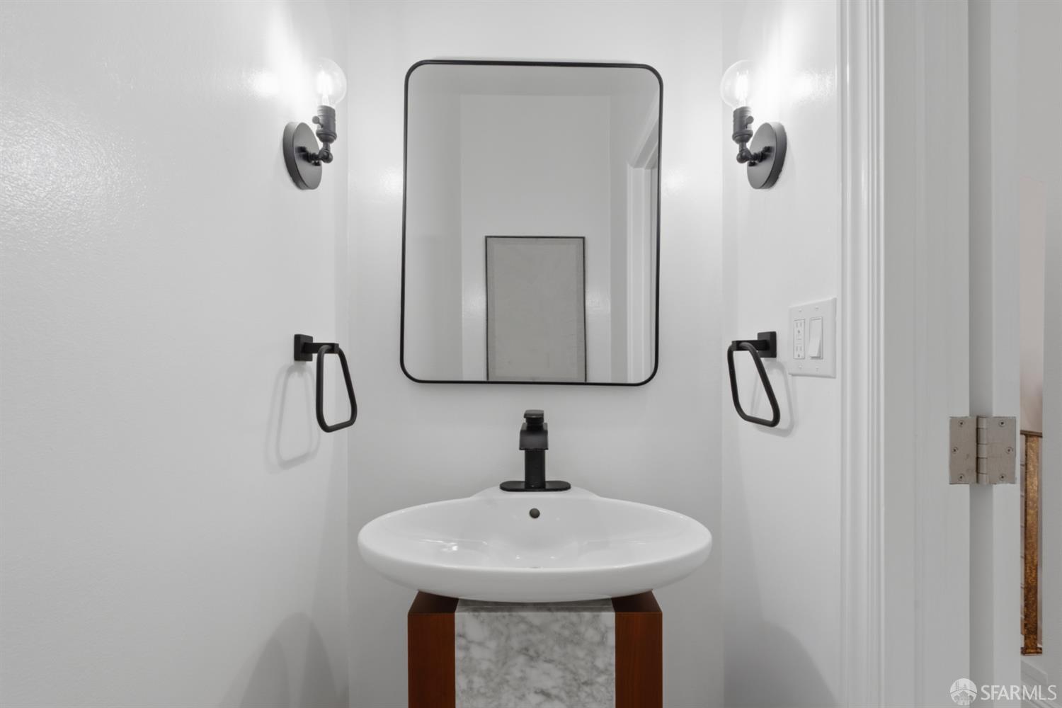 239 N Lake Merced Hills