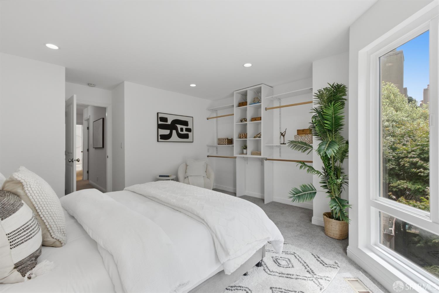 239 N Lake Merced Hills