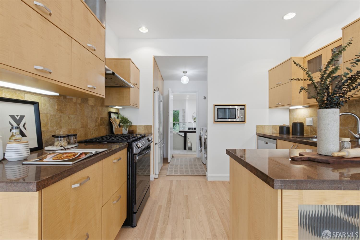 239 N Lake Merced Hills