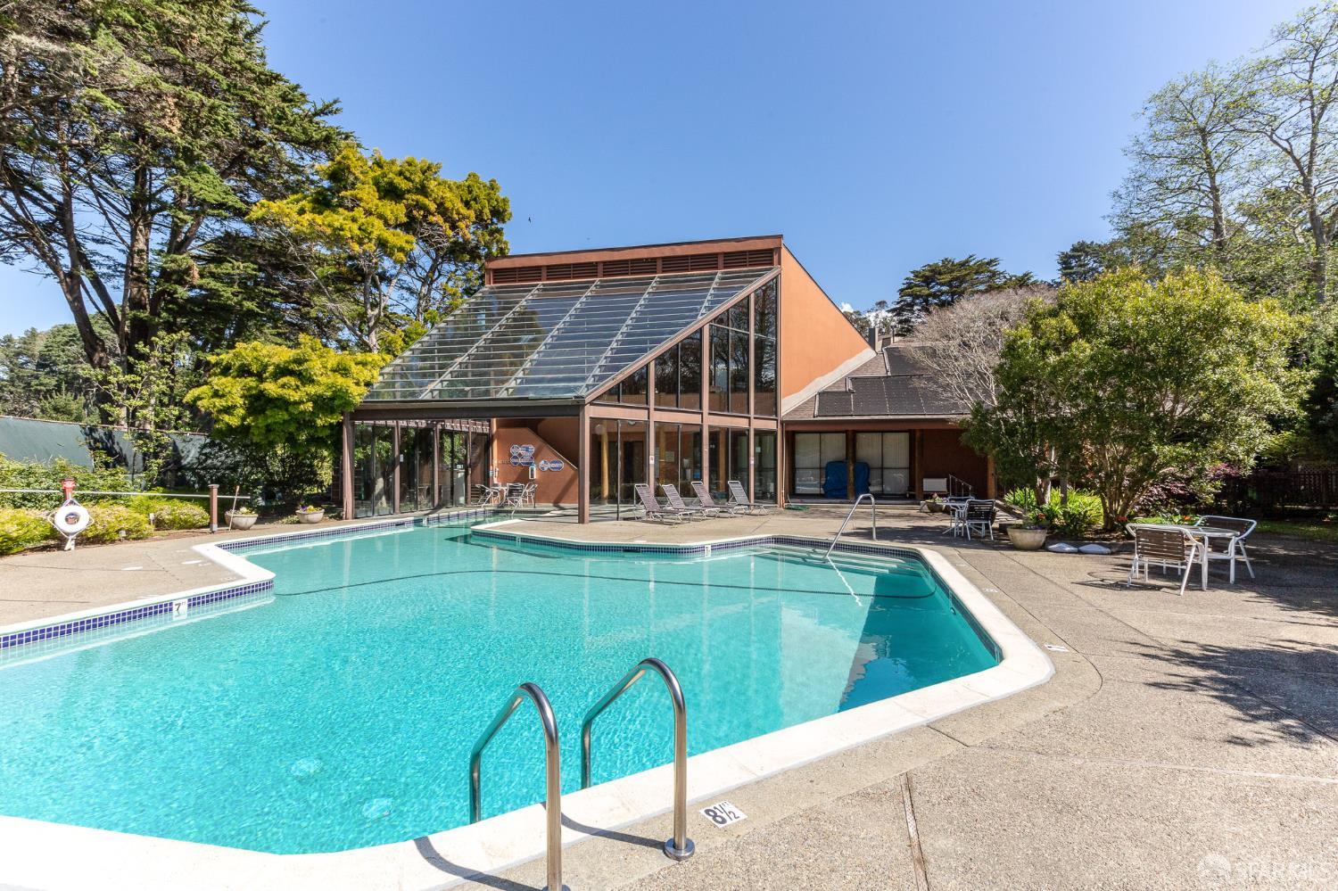 239 N Lake Merced Hills