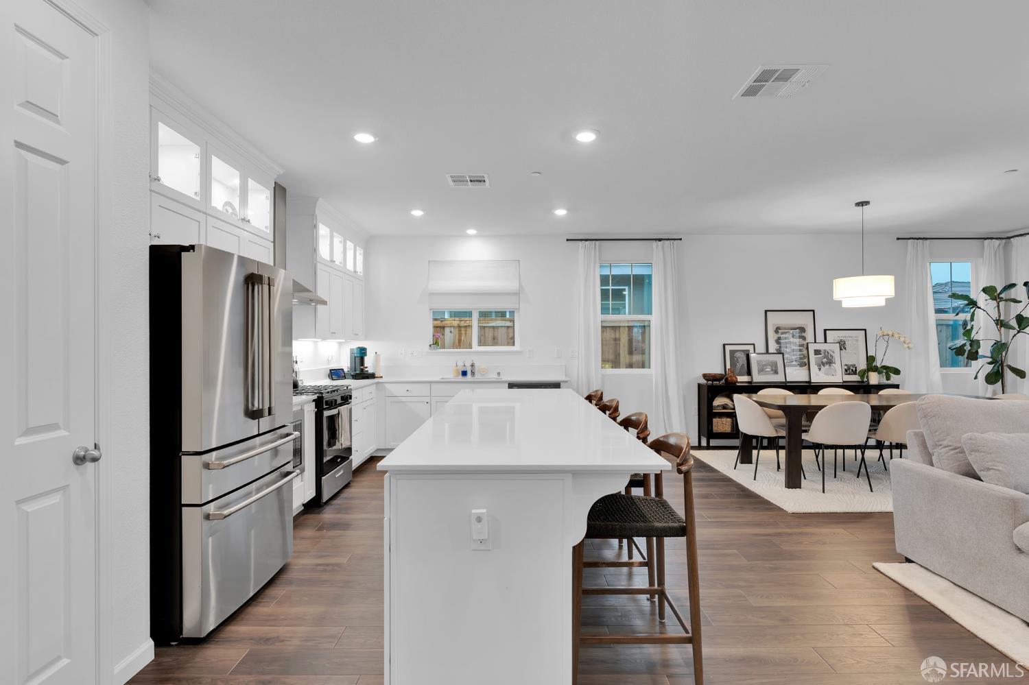 543 Pino Lane