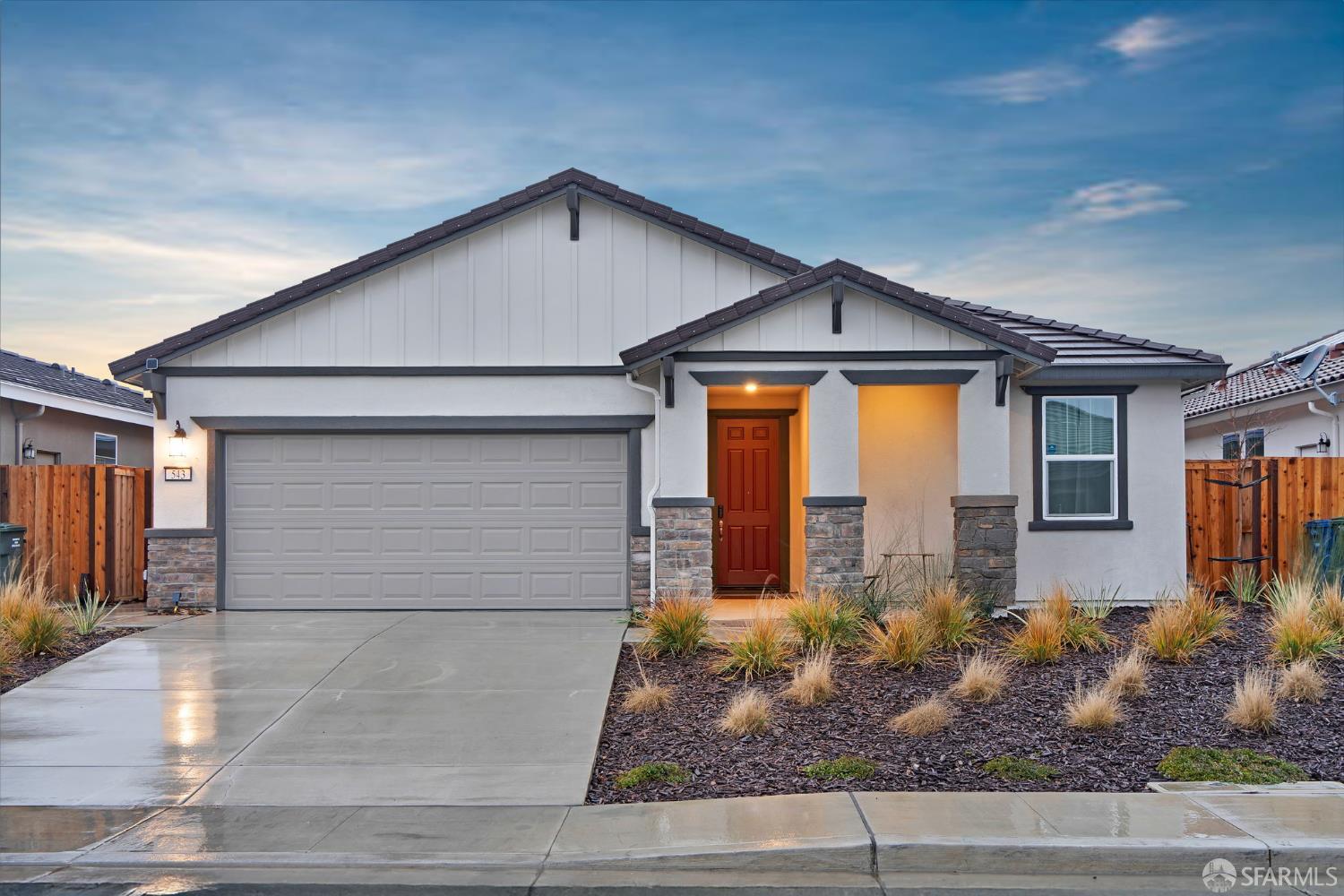 543 Pino Lane