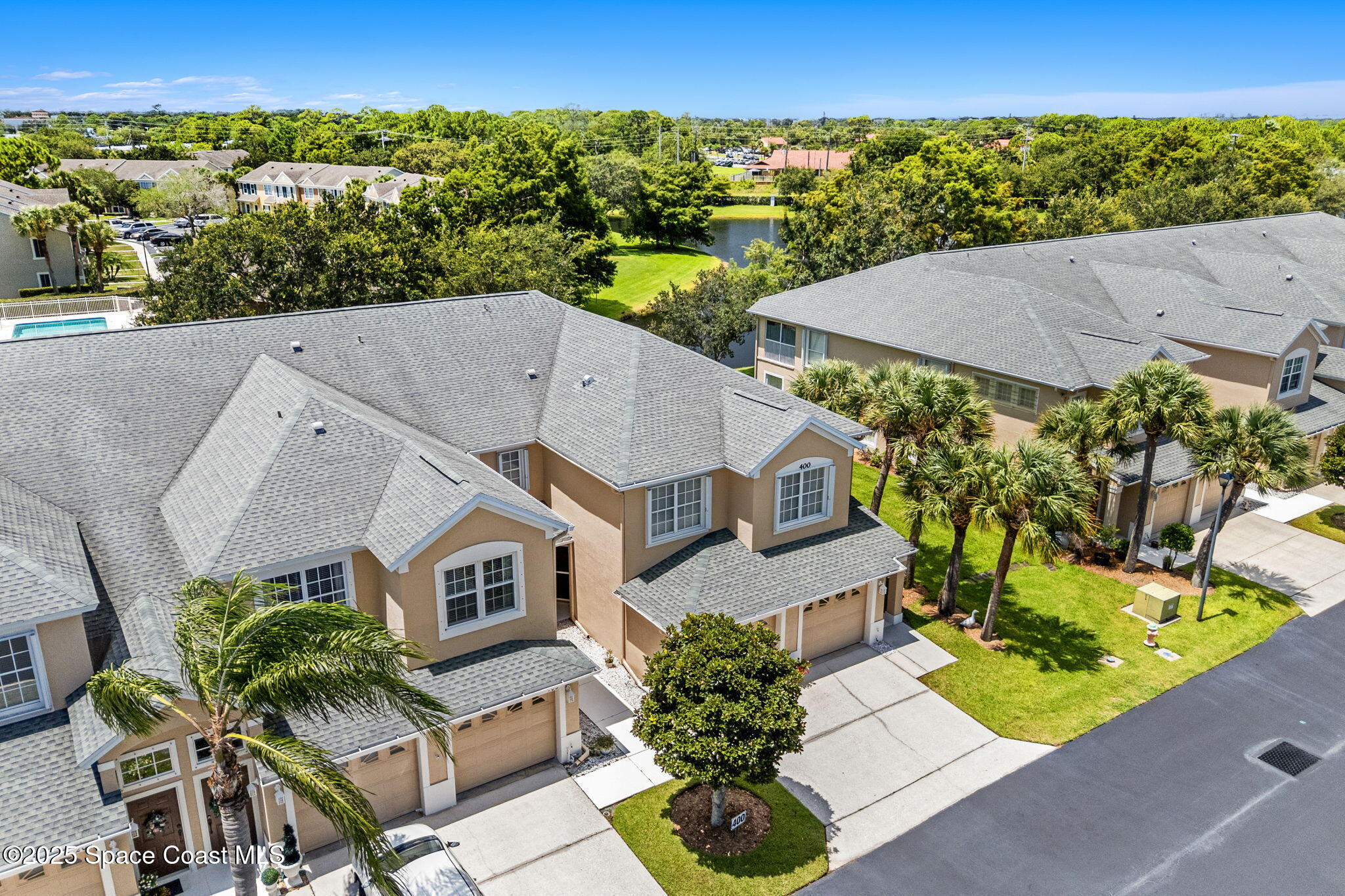 400 Trotter Lane, 204