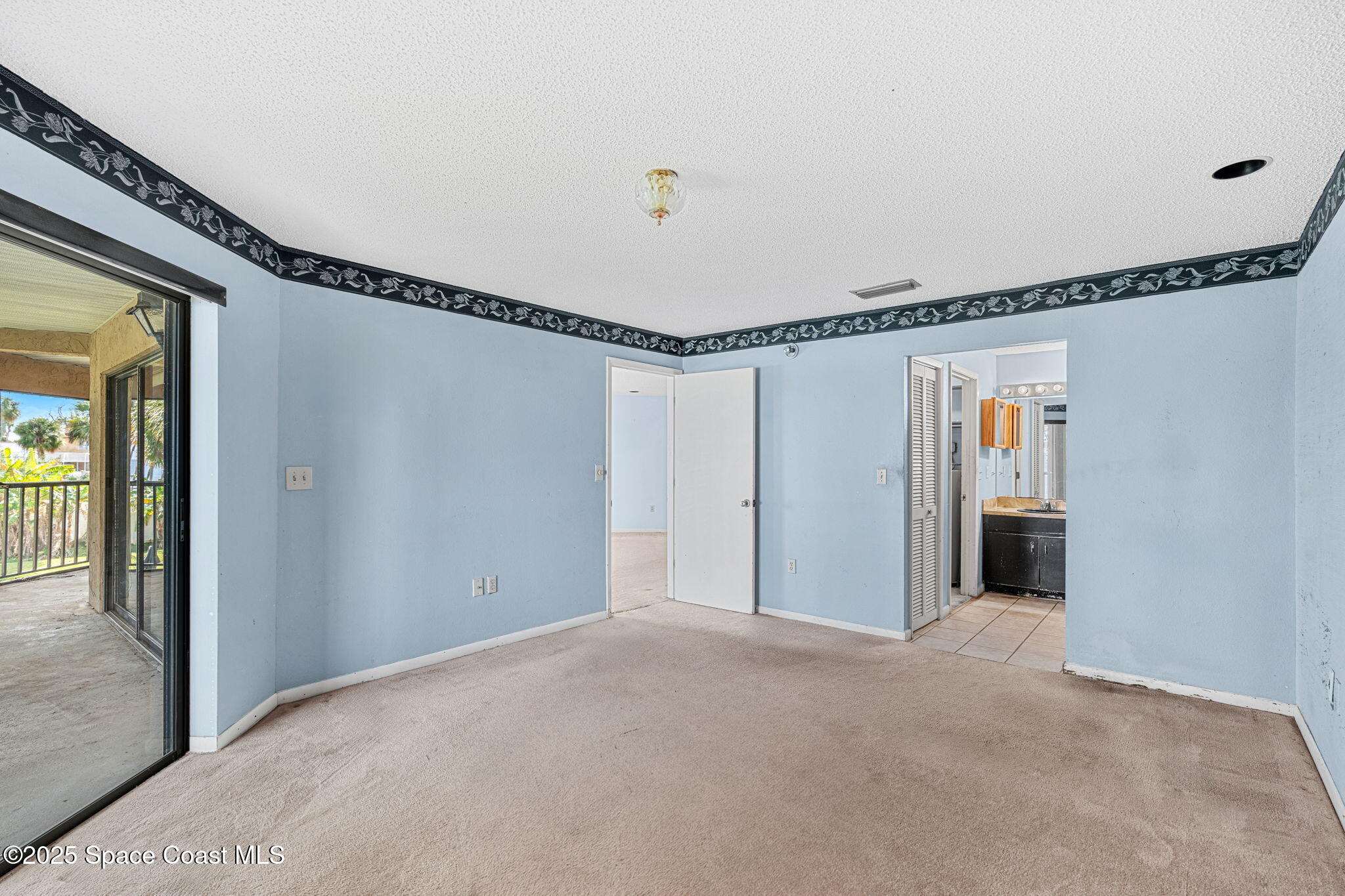 100 Canebreakers Drive 208