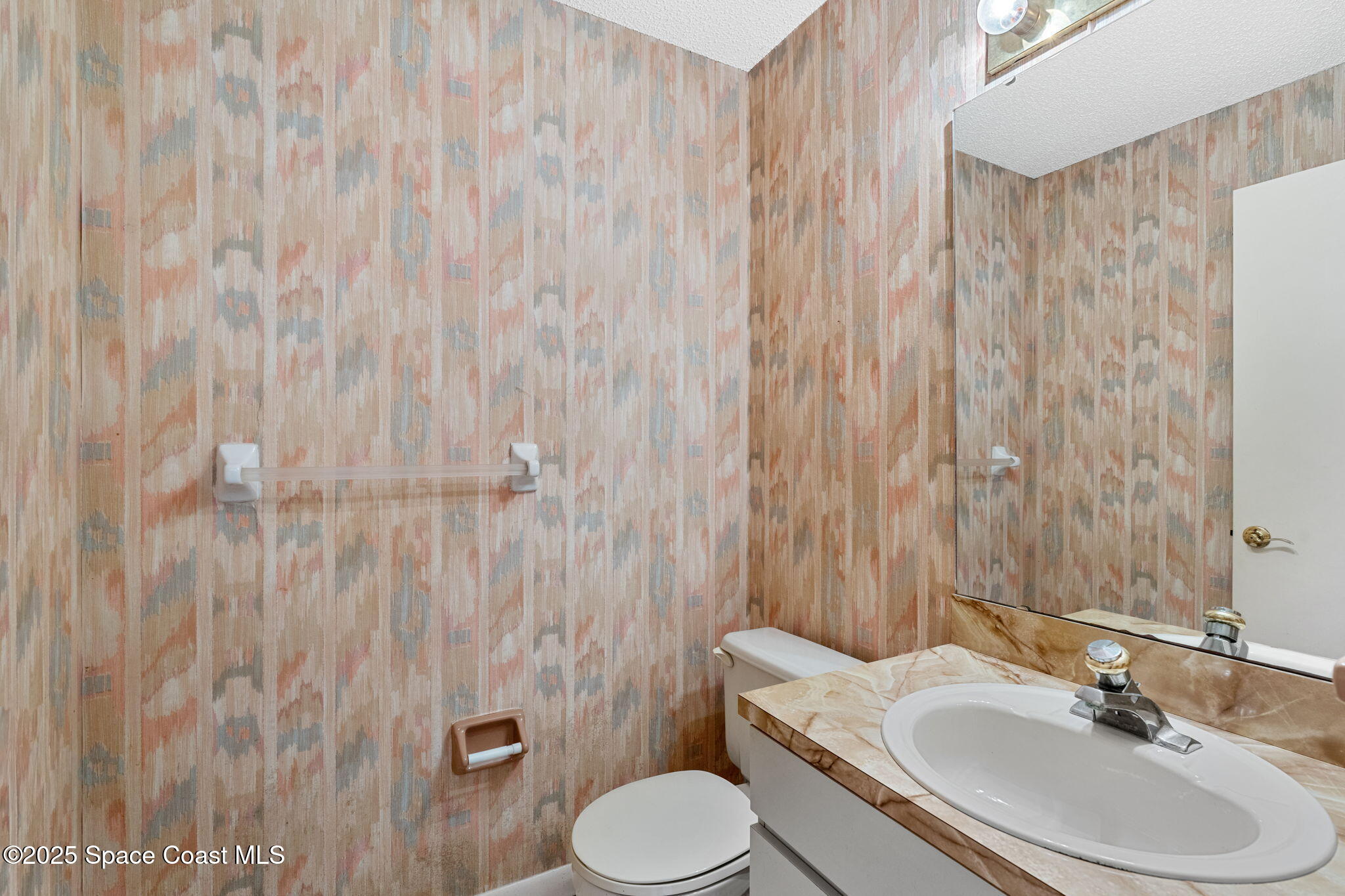 100 Canebreakers Drive 208