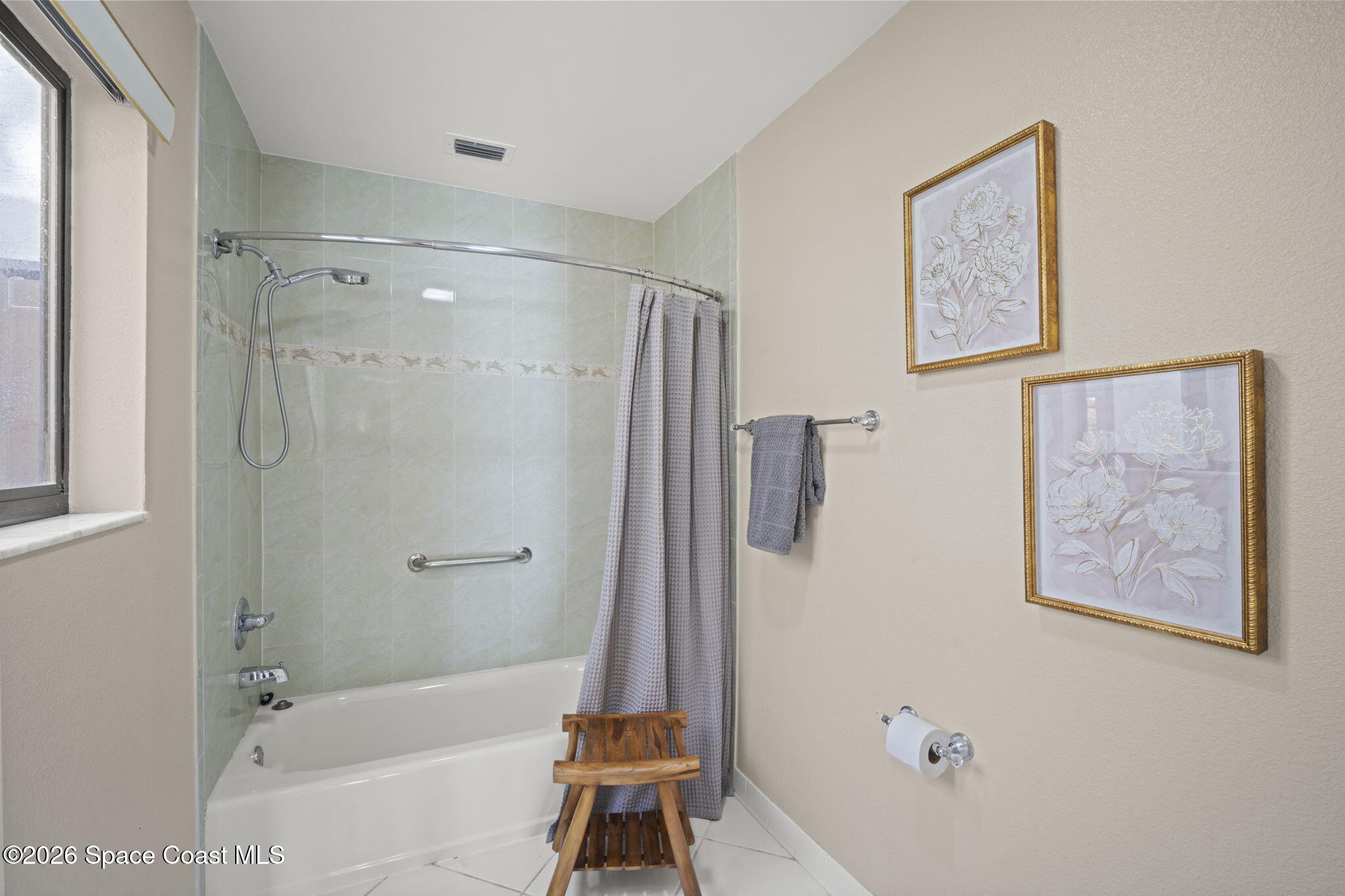 410 Parkside Place 410