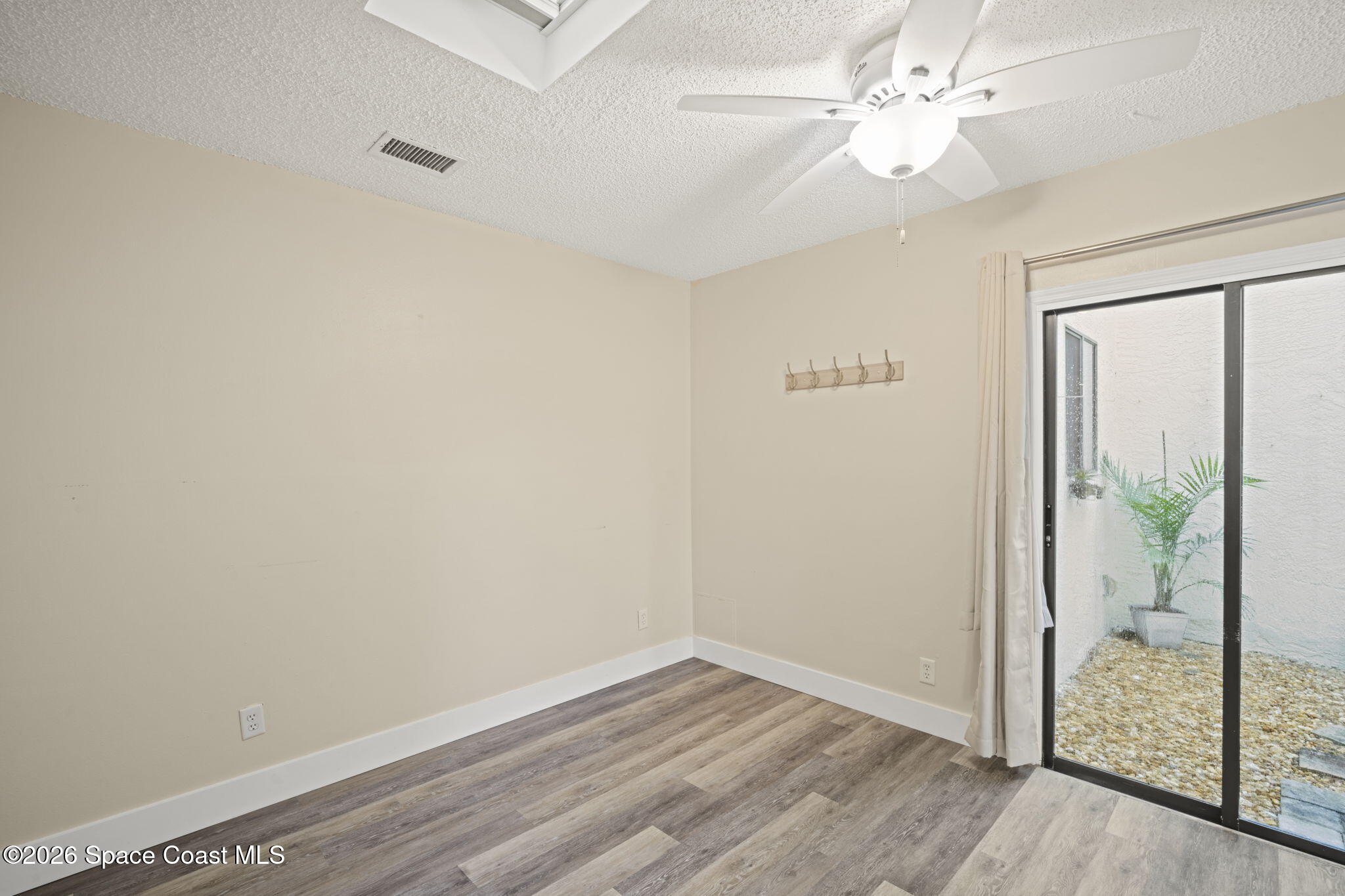 410 Parkside Place 410