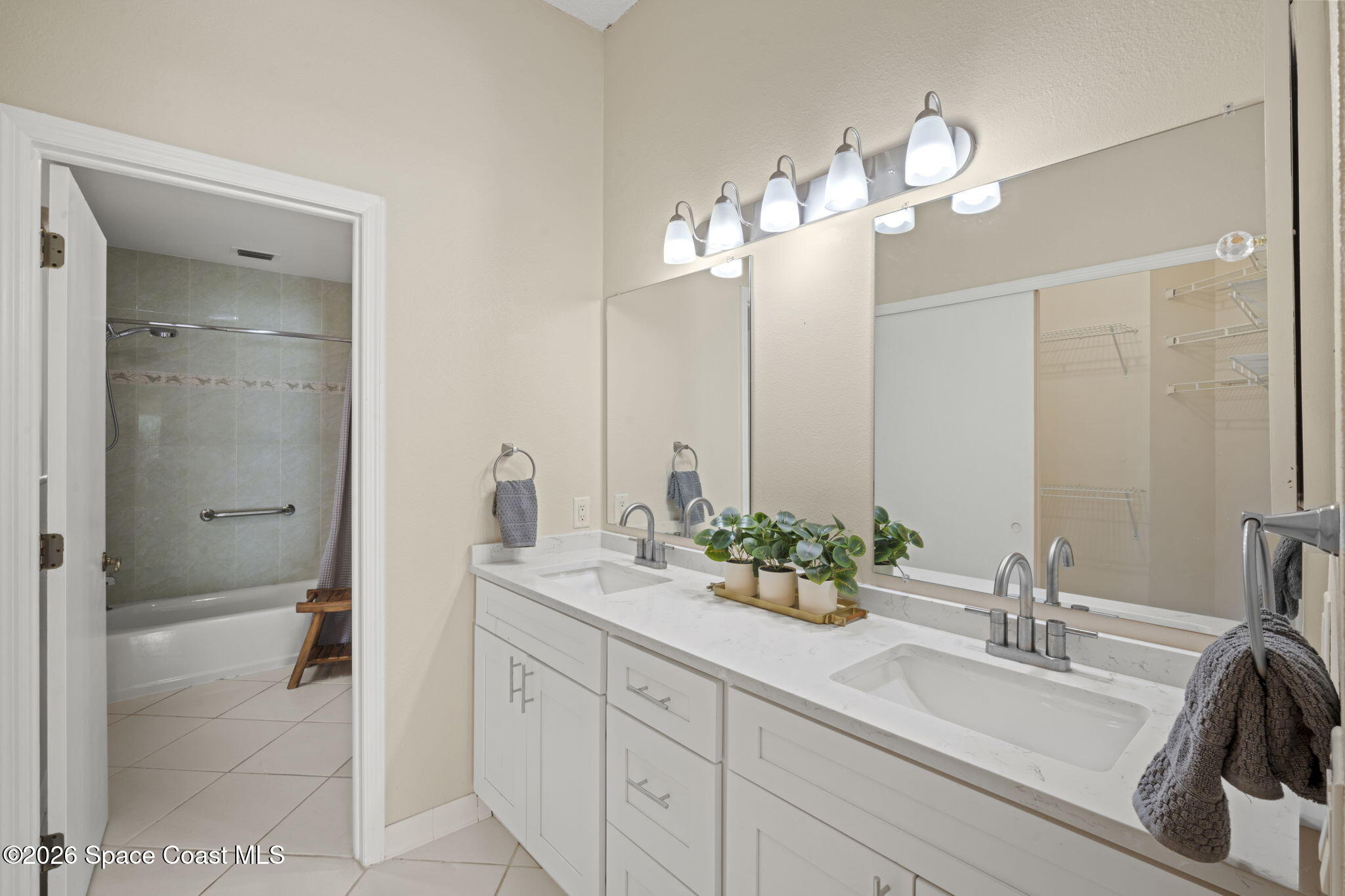 410 Parkside Place 410